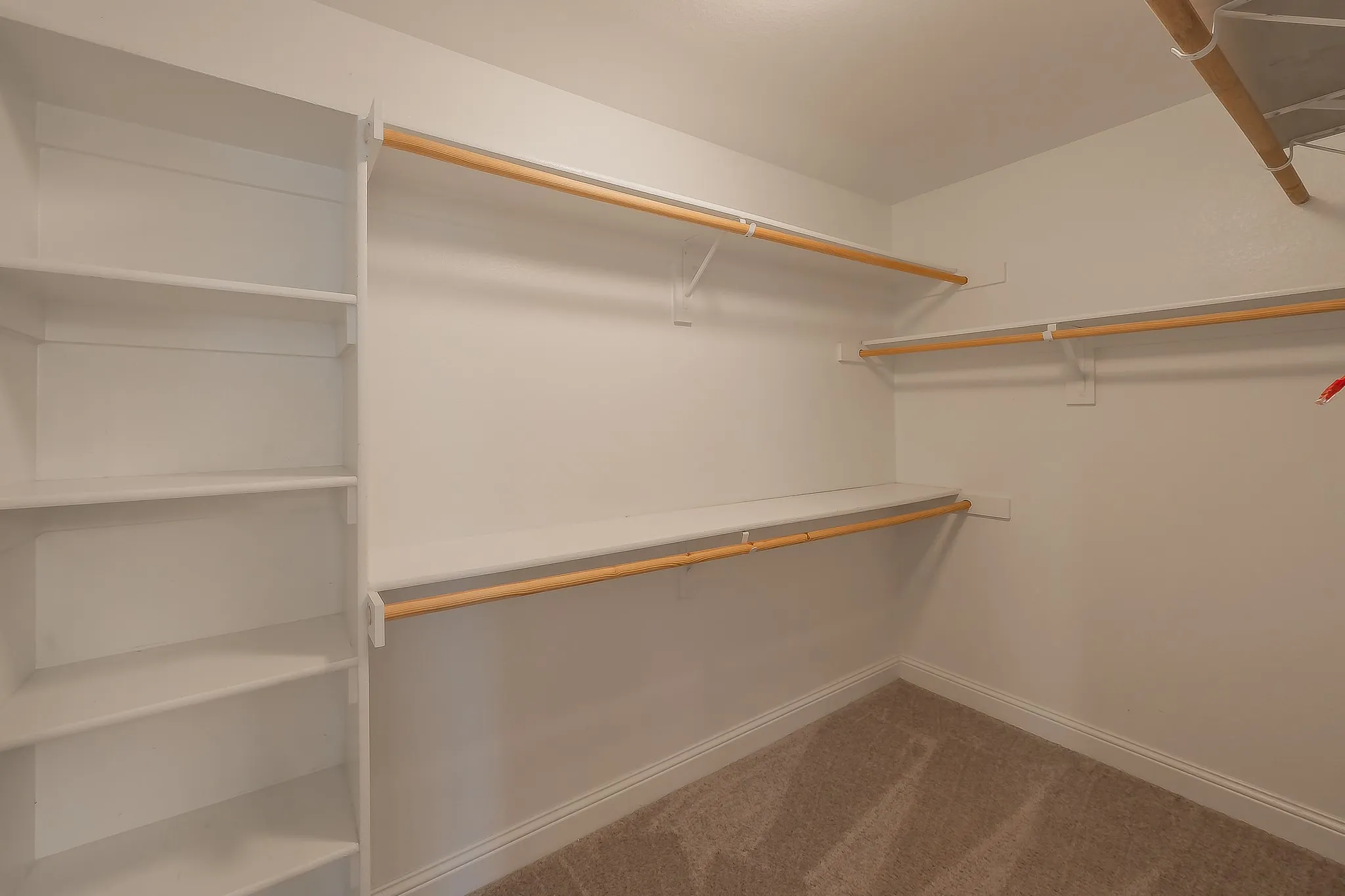 Single Family Residence For Rent in Tarrant County , 5905 Scottsdale Lane, Fort Worth, Texas 76179, 3 Bedroom, 2 Bathroom, 2 Garage spaces, 1,735 Sqft, built in 2018, mls#21366378, Real Estate Agent in Fort Worth, Homes For Rent in Tarrant county, Homes For Rent in Fort Worth, Realtor in Fort Worth Texas, Real Estate Brokerage Independent Realty Texas, Luminita Cordes Realtor