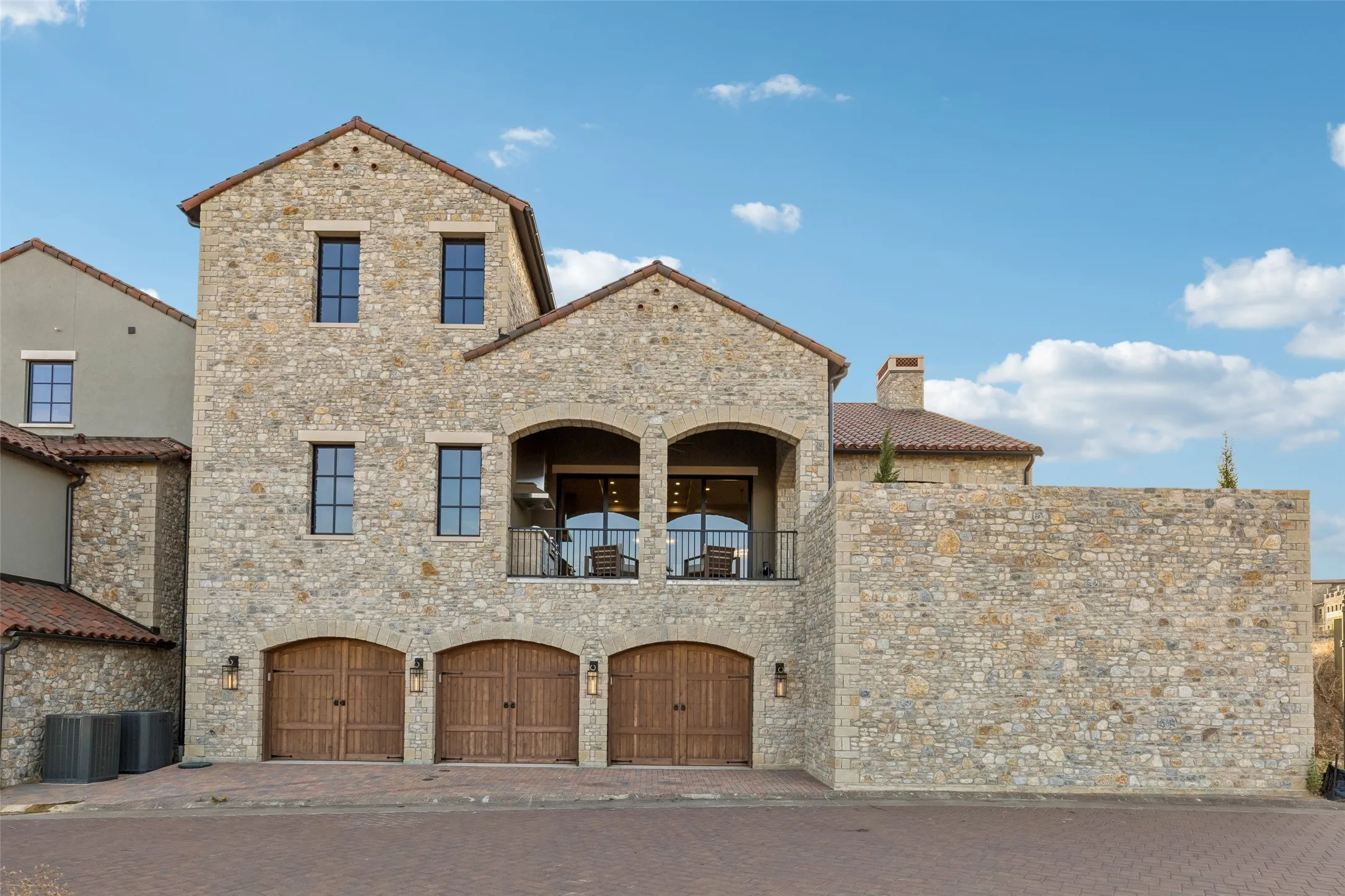 Single Family Residence For Sale in Tarrant County , 48 Cardona Drive, Westlake, Texas 76262, 4 Bedroom, 5 Bathroom, 3 Garage spaces, 4,929 Sqft, built in 2026, mls#21365208, Real Estate Agent in Westlake, Homes For Sale in Tarrant county, Homes For Sale in Westlake, Realtor in Westlake Texas, Real Estate Brokerage Independent Realty Texas, Luminita Cordes Realtor