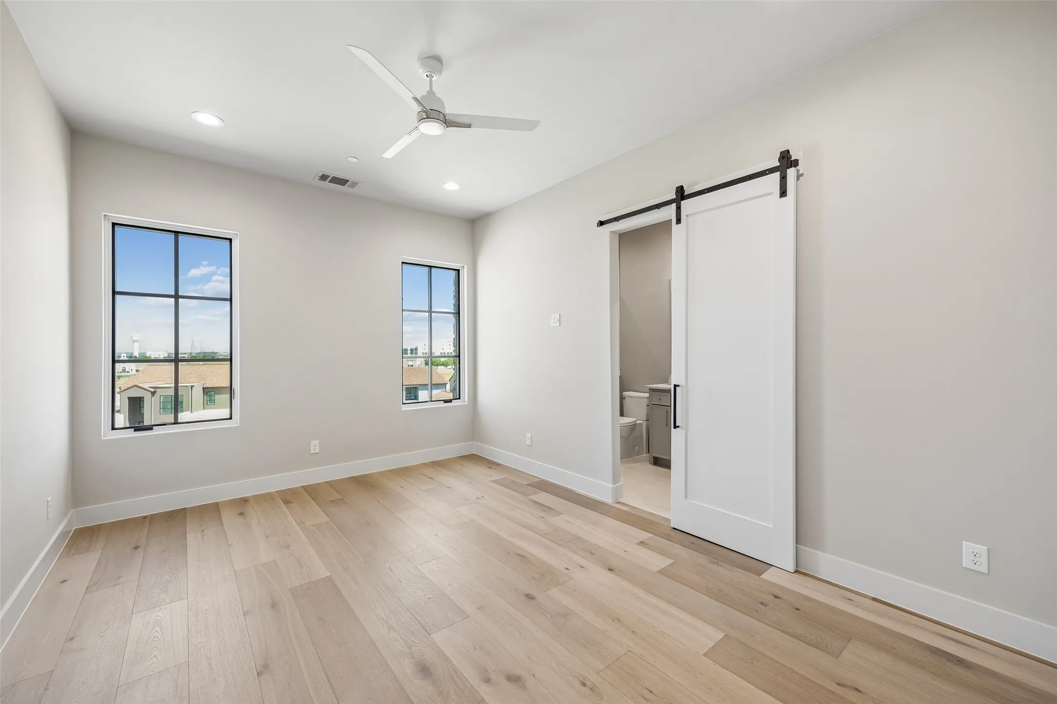 Single Family Residence For Sale in Tarrant County , 48 Cardona Drive, Westlake, Texas 76262, 4 Bedroom, 5 Bathroom, 3 Garage spaces, 4,929 Sqft, built in 2026, mls#21365208, Real Estate Agent in Westlake, Homes For Sale in Tarrant county, Homes For Sale in Westlake, Realtor in Westlake Texas, Real Estate Brokerage Independent Realty Texas, Luminita Cordes Realtor