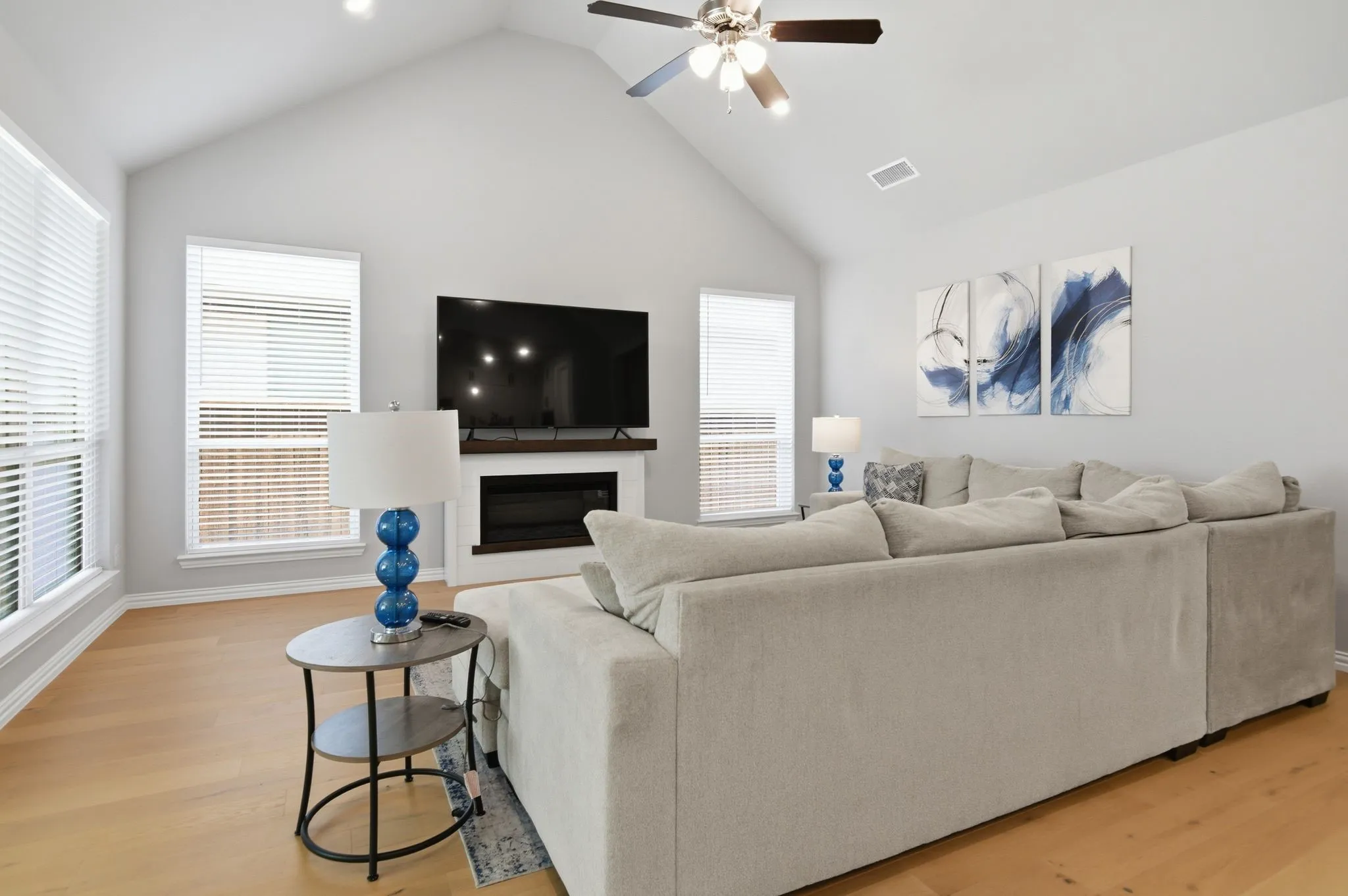 Single Family Residence For Rent in Tarrant County , 910 Winter Cherry Lane, Haslet, Texas 76052, 4 Bedroom, 3 Bathroom, 2 Garage spaces, 2,408 Sqft, built in 2023, mls#21366948, Real Estate Agent in Haslet, Homes For Rent in Tarrant county, Homes For Rent in Haslet, Realtor in Haslet Texas, Real Estate Brokerage Independent Realty Texas, Luminita Cordes Realtor