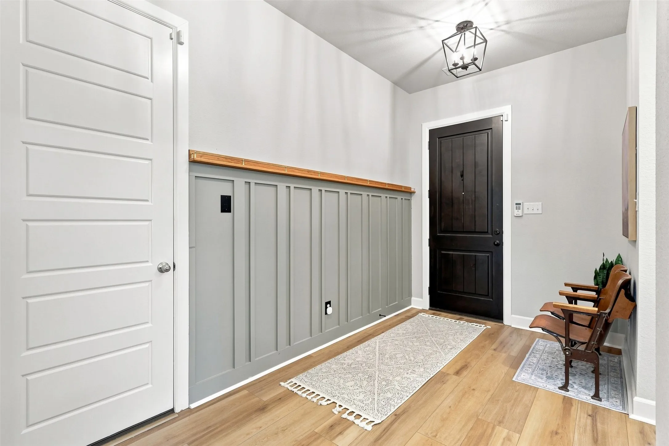 Single Family Residence For Sale in Denton County , 1612 Ranger Road, Aubrey, Texas 76227, 4 Bedroom, 3 Bathroom, 2 Garage spaces, 2,251 Sqft, built in 2019, mls#21362532, Real Estate Agent in Aubrey, Homes For Sale in Denton county, Homes For Sale in Aubrey, Realtor in Aubrey Texas, Real Estate Brokerage Independent Realty Texas, Luminita Cordes Realtor