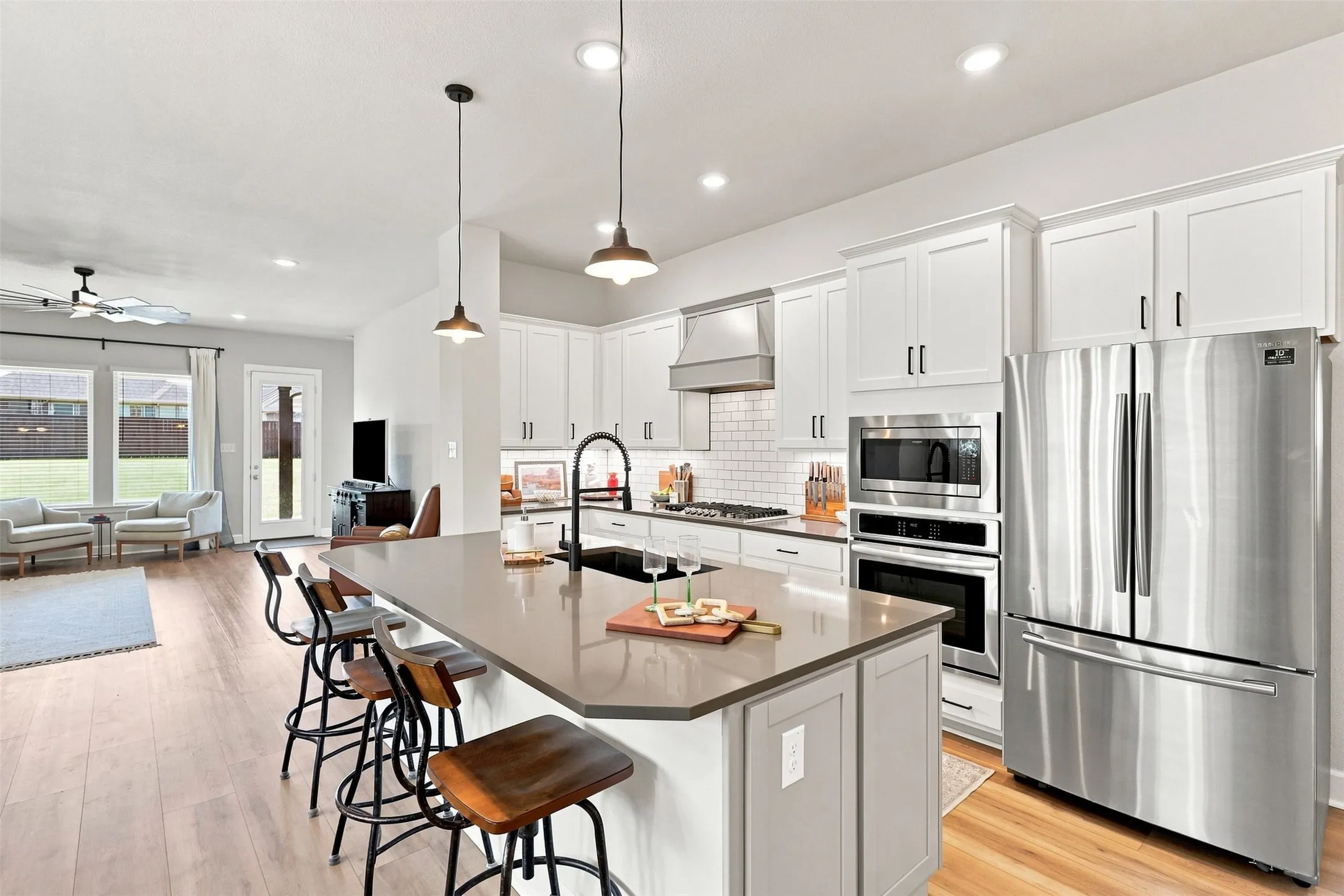 Single Family Residence For Sale in Denton County , 1612 Ranger Road, Aubrey, Texas 76227, 4 Bedroom, 3 Bathroom, 2 Garage spaces, 2,251 Sqft, built in 2019, mls#21362532, Real Estate Agent in Aubrey, Homes For Sale in Denton county, Homes For Sale in Aubrey, Realtor in Aubrey Texas, Real Estate Brokerage Independent Realty Texas, Luminita Cordes Realtor