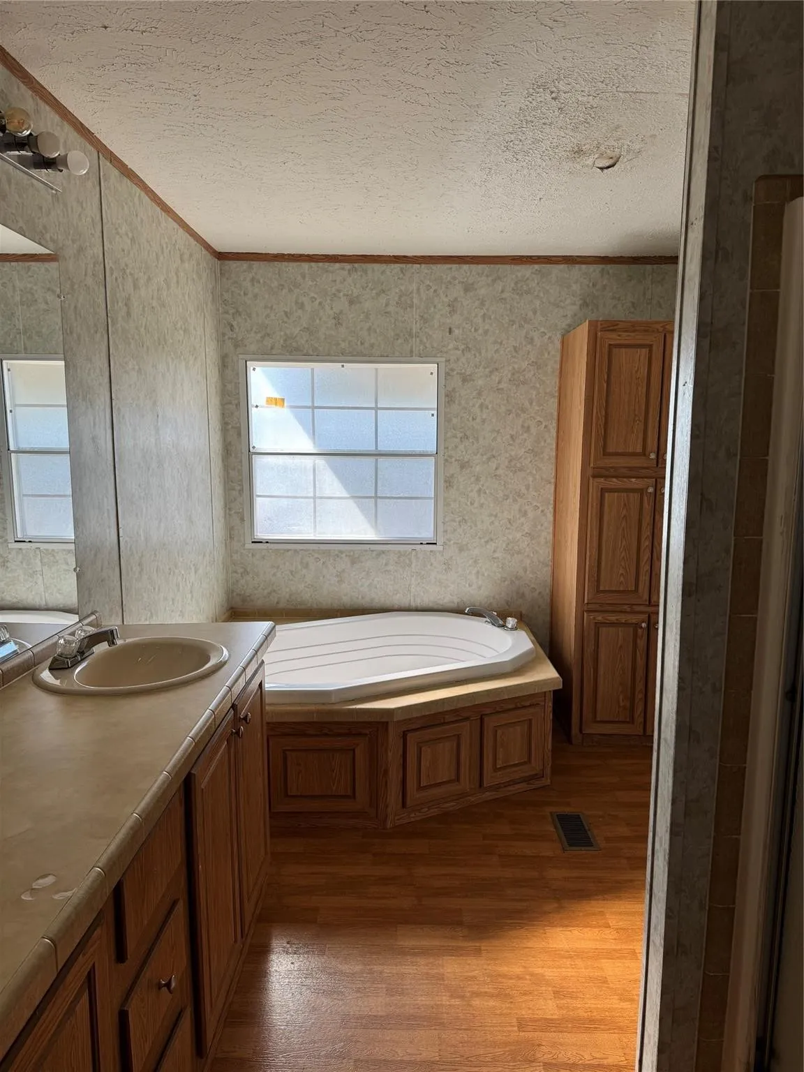 Improved Land For Sale in Hood County , 910 Star Drive, Granbury, Texas 76049, 0, 0, Garage spaces, 0 Sqft, built in 2005, mls#21363228, Real Estate Agent in Granbury, Homes For Sale in Hood county, Homes For Sale in Granbury, Realtor in Granbury Texas, Real Estate Brokerage Independent Realty Texas, Luminita Cordes Realtor