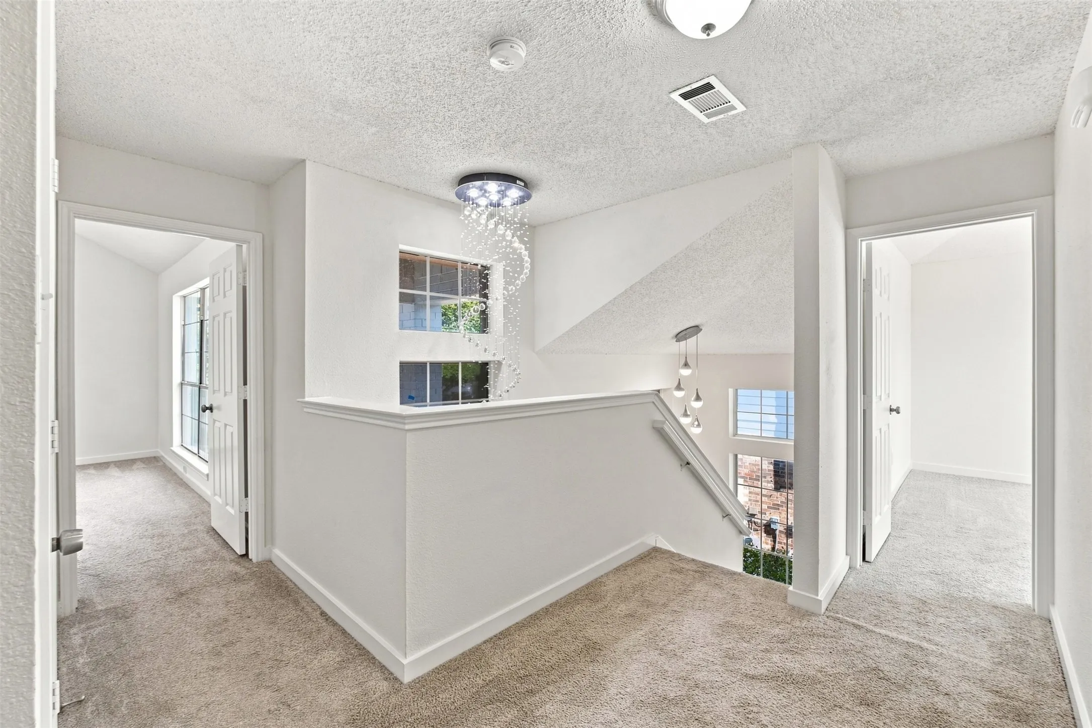 Single Family Residence For Rent in Denton County , 2124 Newport Drive, Flower Mound, Texas 75028, 4 Bedroom, 3 Bathroom, 2 Garage spaces, 2,211 Sqft, built in 1992, mls#21366959, Real Estate Agent in Flower Mound, Homes For Rent in Denton county, Homes For Rent in Flower Mound, Realtor in Flower Mound Texas, Real Estate Brokerage Independent Realty Texas, Luminita Cordes Realtor