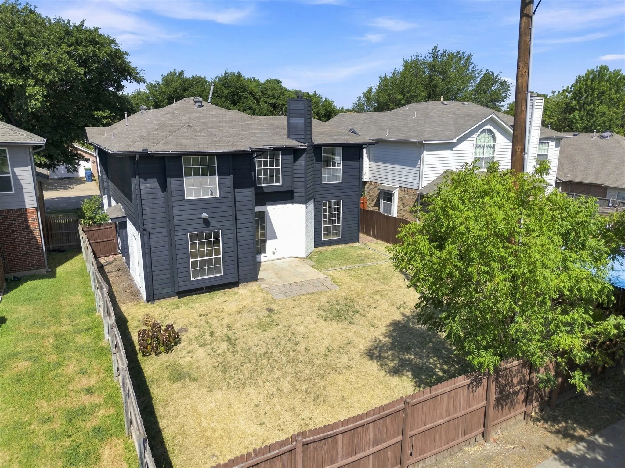 Single Family Residence For Rent in Denton County , 2124 Newport Drive, Flower Mound, Texas 75028, 4 Bedroom, 3 Bathroom, 2 Garage spaces, 2,211 Sqft, built in 1992, mls#21366959, Real Estate Agent in Flower Mound, Homes For Rent in Denton county, Homes For Rent in Flower Mound, Realtor in Flower Mound Texas, Real Estate Brokerage Independent Realty Texas, Luminita Cordes Realtor