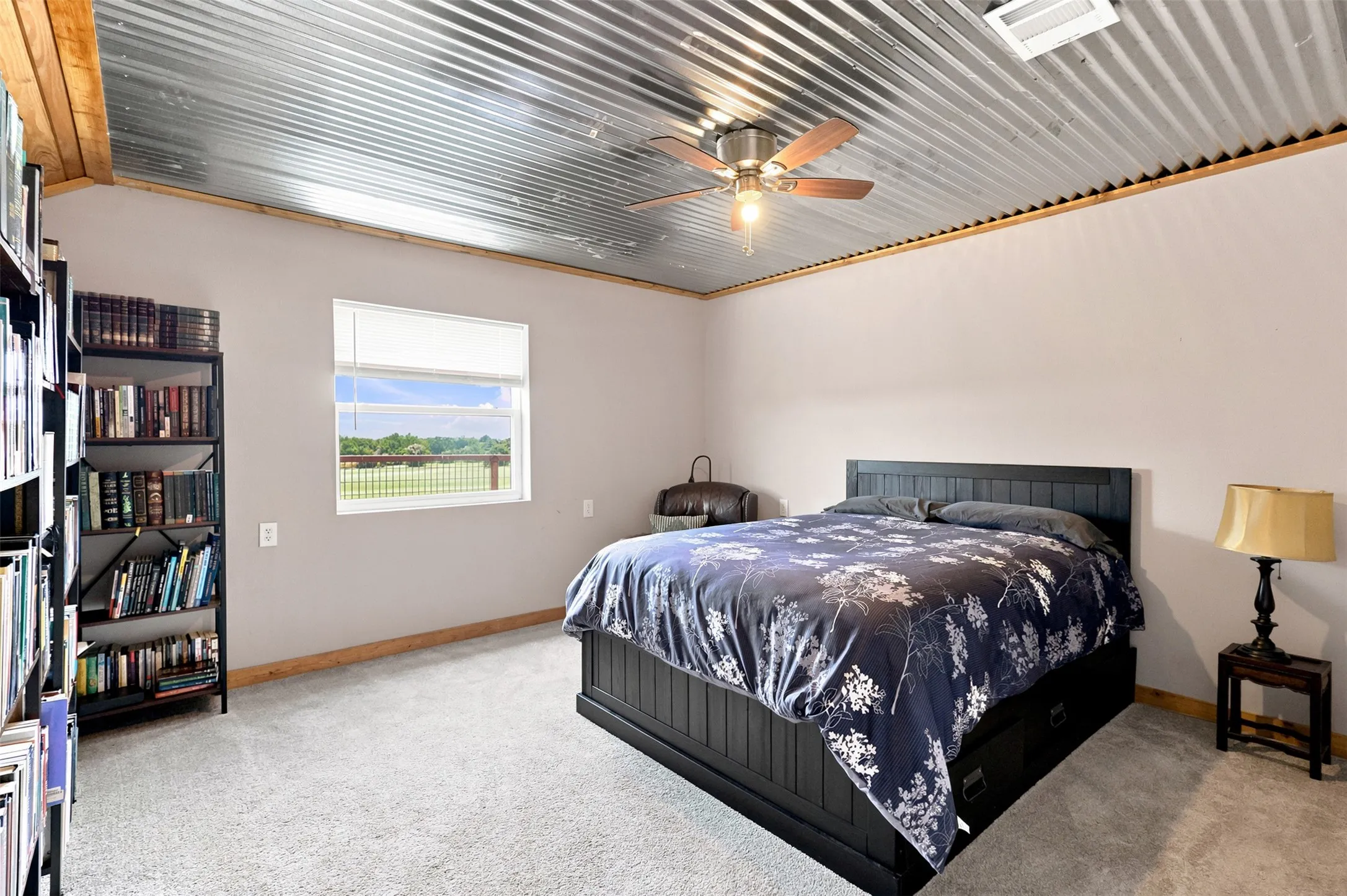Single Family Residence For Sale in Wise County , 1724 County Road 4790, Boyd, Texas 76023, 6 Bedroom, 4 Bathroom, Garage spaces, 3,600 Sqft, built in 2017, mls#21362695, Real Estate Agent in Boyd, Homes For Sale in Wise county, Homes For Sale in Boyd, Realtor in Boyd Texas, Real Estate Brokerage Independent Realty Texas, Luminita Cordes Realtor
