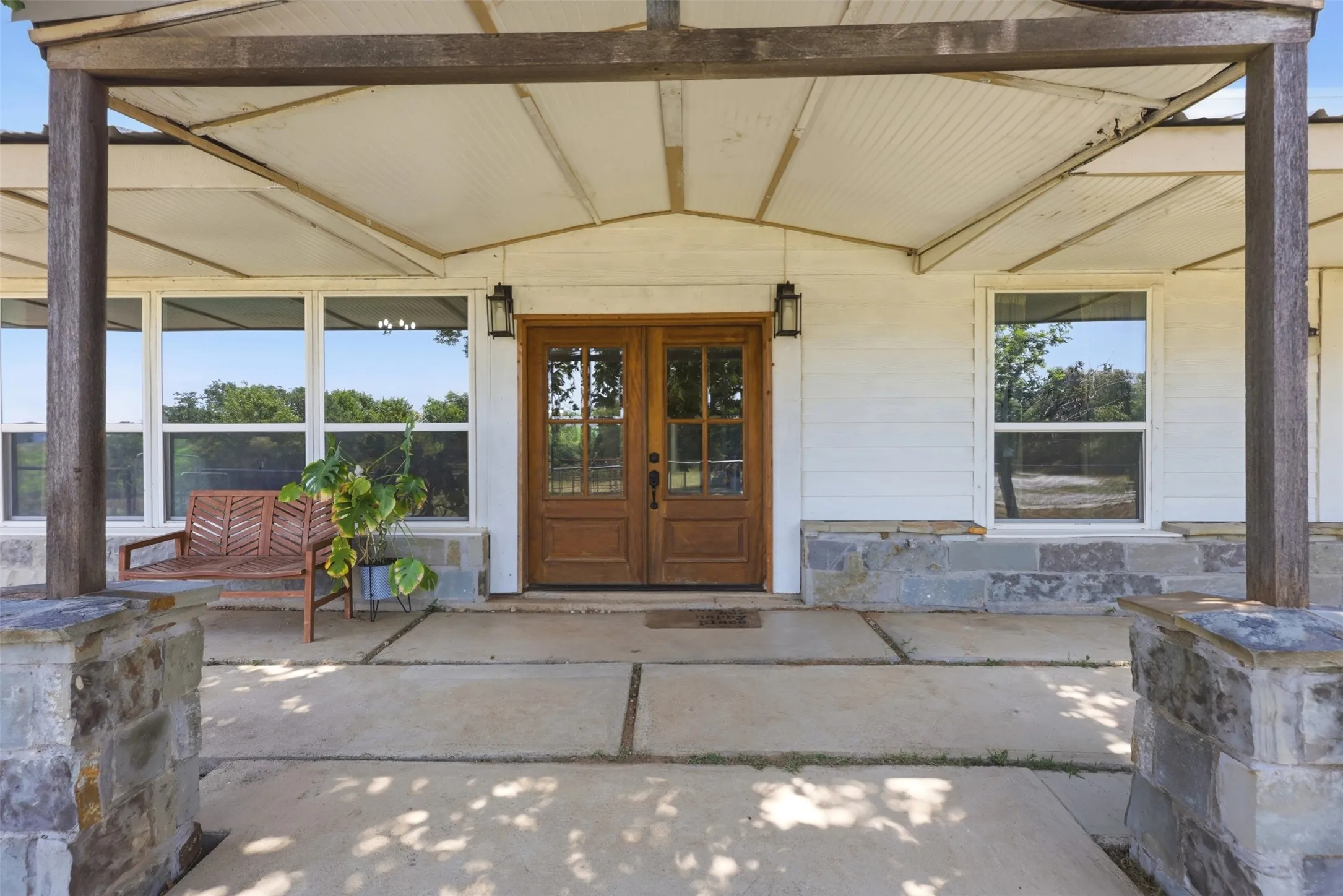 Single Family Residence For Sale in Wise County , 1724 County Road 4790, Boyd, Texas 76023, 6 Bedroom, 4 Bathroom, Garage spaces, 3,600 Sqft, built in 2017, mls#21362695, Real Estate Agent in Boyd, Homes For Sale in Wise county, Homes For Sale in Boyd, Realtor in Boyd Texas, Real Estate Brokerage Independent Realty Texas, Luminita Cordes Realtor