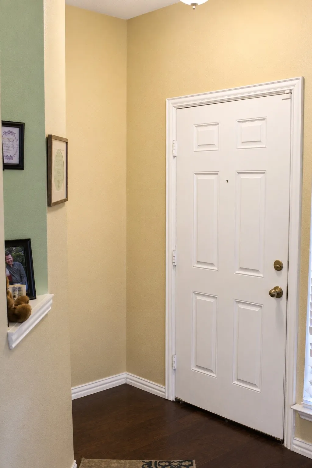 Single Family Residence For Sale in Denton County , 809 Kinghaven Drive, Little Elm, Texas 75068, 4 Bedroom, 2 Bathroom, 2 Garage spaces, 2,025 Sqft, built in 2016, mls#21366101, Real Estate Agent in Little Elm, Homes For Sale in Denton county, Homes For Sale in Little Elm, Realtor in Little Elm Texas, Real Estate Brokerage Independent Realty Texas, Luminita Cordes Realtor