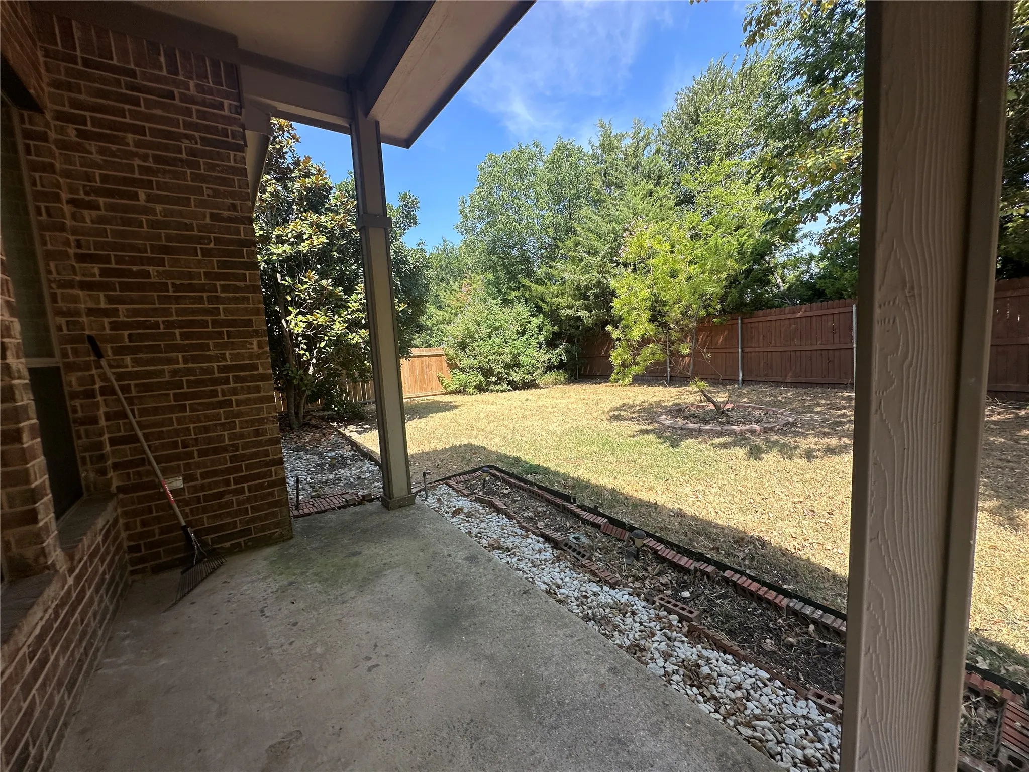 Single Family Residence For Rent in Collin County , 3103 Spanish Oak Trail, Melissa, Texas 75454, 3 Bedroom, 2 Bathroom, 2 Garage spaces, 1,822 Sqft, built in 2007, mls#21366970, Real Estate Agent in Melissa, Homes For Rent in Collin county, Homes For Rent in Melissa, Realtor in Melissa Texas, Real Estate Brokerage Independent Realty Texas, Luminita Cordes Realtor