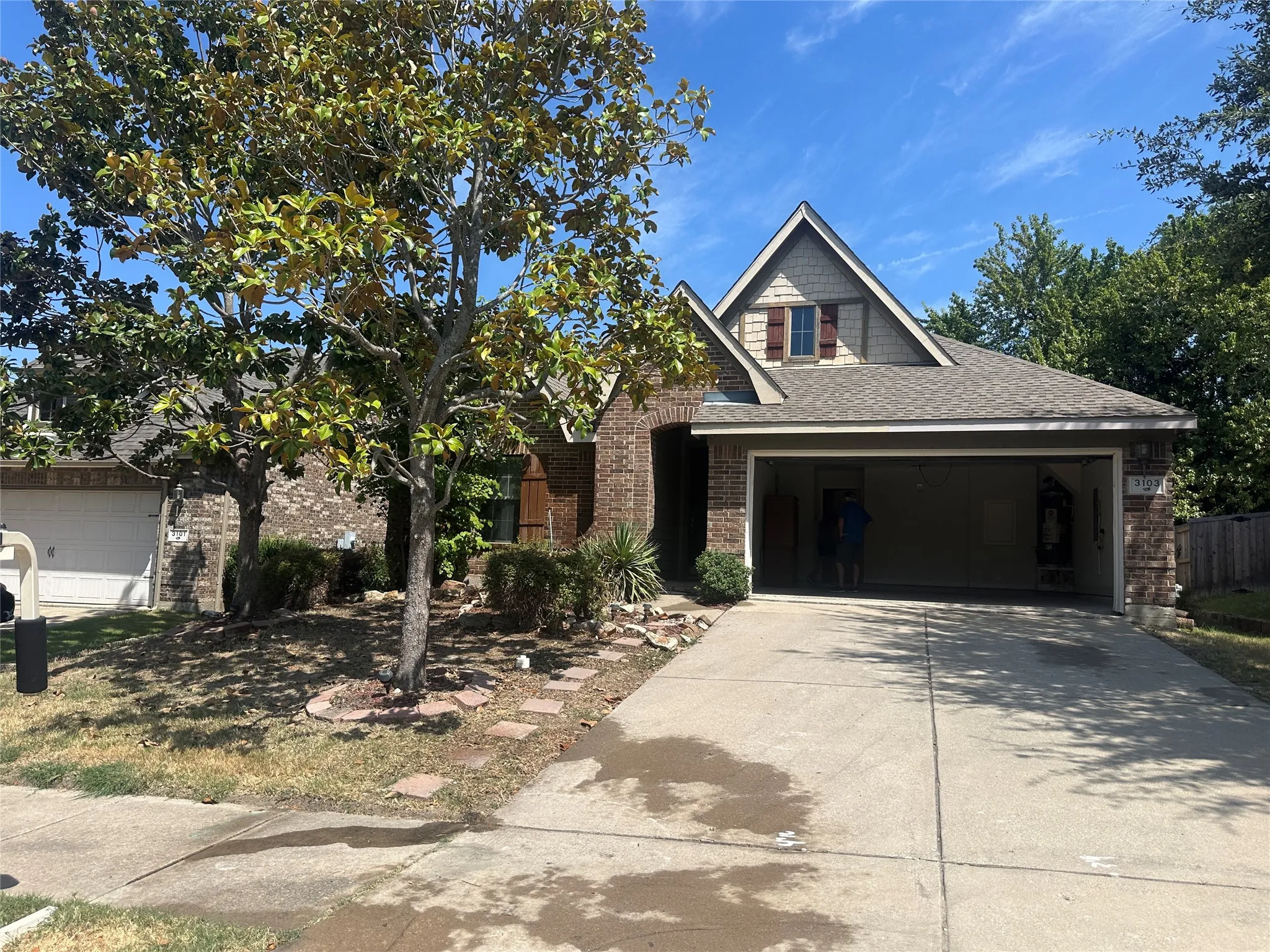 Single Family Residence For Rent in Collin County , 3103 Spanish Oak Trail, Melissa, Texas 75454, 3 Bedroom, 2 Bathroom, 2 Garage spaces, 1,822 Sqft, built in 2007, mls#21366970, Real Estate Agent in Melissa, Homes For Rent in Collin county, Homes For Rent in Melissa, Realtor in Melissa Texas, Real Estate Brokerage Independent Realty Texas, Luminita Cordes Realtor