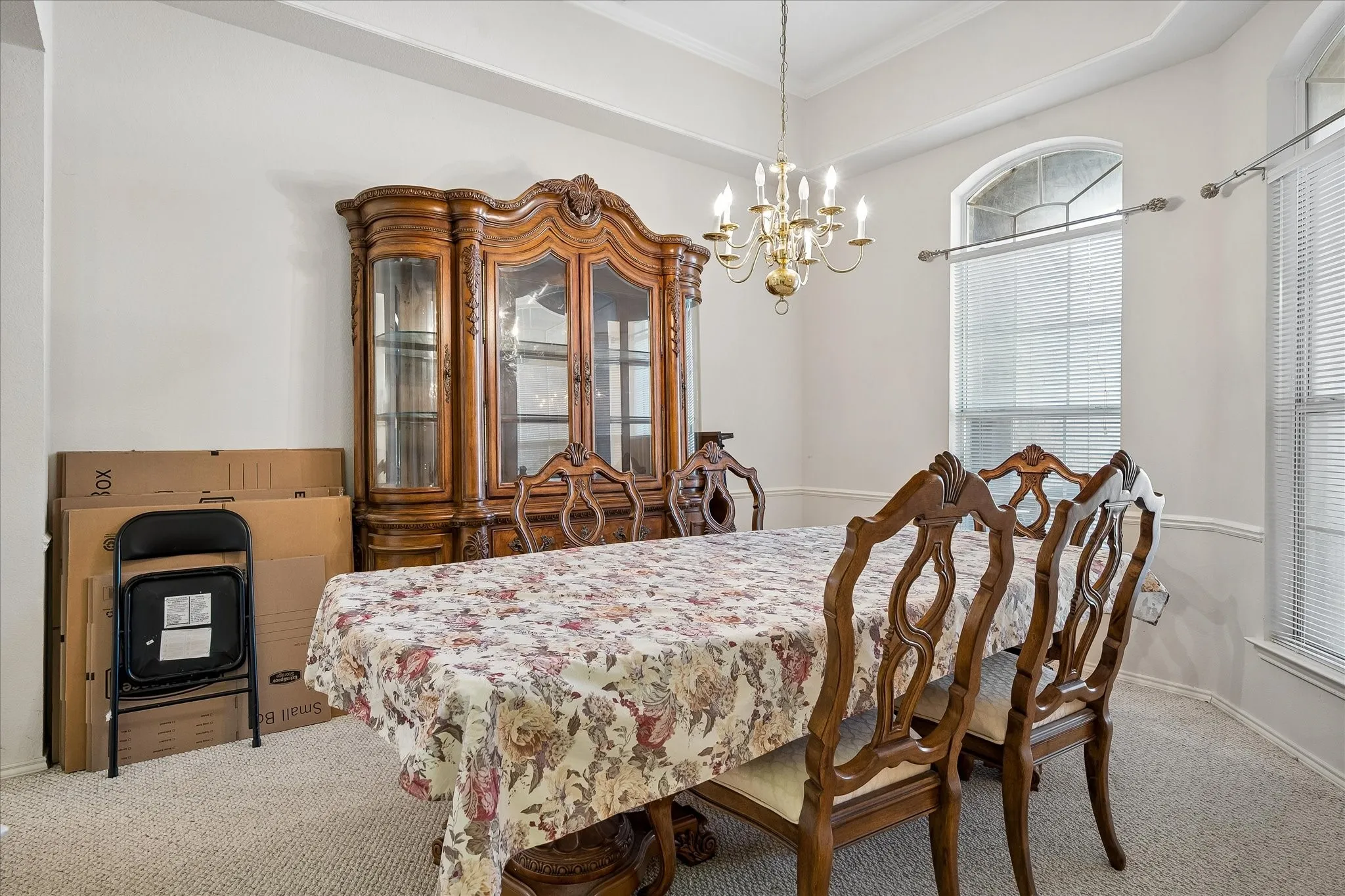 Single Family Residence For Sale in Dallas County , 3406 Harbor Pointe Drive, Rowlett, Texas 75088, 4 Bedroom, 2 Bathroom, 2 Garage spaces, 2,576 Sqft, built in 1998, mls#21366963, Real Estate Agent in Rowlett, Homes For Sale in Dallas county, Homes For Sale in Rowlett, Realtor in Rowlett Texas, Real Estate Brokerage Independent Realty Texas, Luminita Cordes Realtor