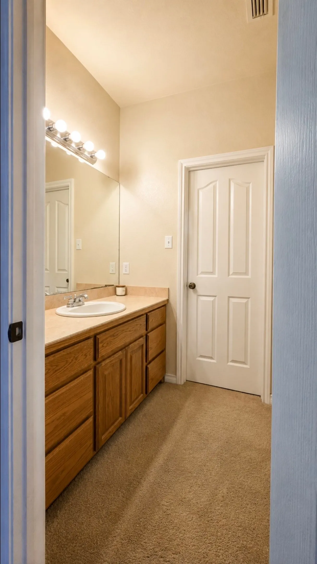 Single Family Residence For Sale in Taylor County , 1645 Colony Hill Road, Abilene, Texas 79602, 3 Bedroom, 3 Bathroom, 2 Garage spaces, 2,544 Sqft, built in 2004, mls#21360514, Real Estate Agent in Abilene, Homes For Sale in Taylor county, Homes For Sale in Abilene, Realtor in Abilene Texas, Real Estate Brokerage Independent Realty Texas, Luminita Cordes Realtor