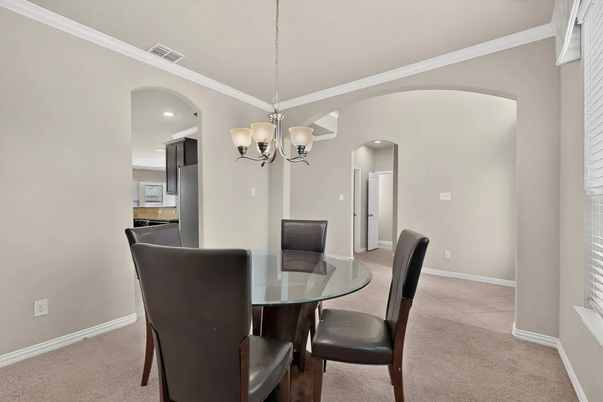 Single Family Residence For Rent in Denton County , 11621 Parade Drive, Frisco, Texas 75036, 4 Bedroom, 4 Bathroom, 2 Garage spaces, 2,704 Sqft, built in 2014, mls#21366996, Real Estate Agent in Frisco, Homes For Rent in Denton county, Homes For Rent in Frisco, Realtor in Frisco Texas, Real Estate Brokerage Independent Realty Texas, Luminita Cordes Realtor