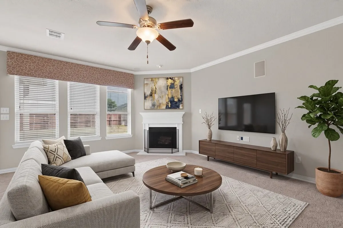 Single Family Residence For Rent in Denton County , 11621 Parade Drive, Frisco, Texas 75036, 4 Bedroom, 4 Bathroom, 2 Garage spaces, 2,704 Sqft, built in 2014, mls#21366996, Real Estate Agent in Frisco, Homes For Rent in Denton county, Homes For Rent in Frisco, Realtor in Frisco Texas, Real Estate Brokerage Independent Realty Texas, Luminita Cordes Realtor