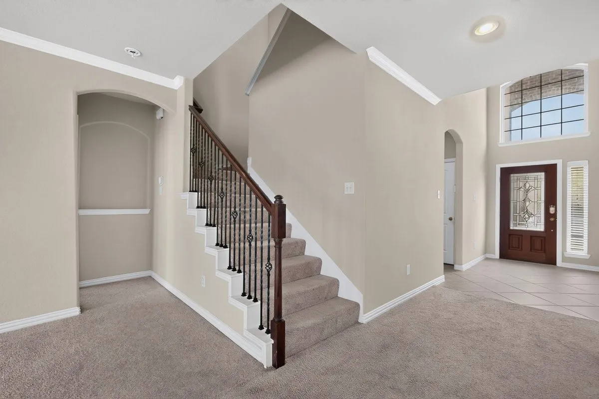 Single Family Residence For Rent in Denton County , 11621 Parade Drive, Frisco, Texas 75036, 4 Bedroom, 4 Bathroom, 2 Garage spaces, 2,704 Sqft, built in 2014, mls#21366996, Real Estate Agent in Frisco, Homes For Rent in Denton county, Homes For Rent in Frisco, Realtor in Frisco Texas, Real Estate Brokerage Independent Realty Texas, Luminita Cordes Realtor