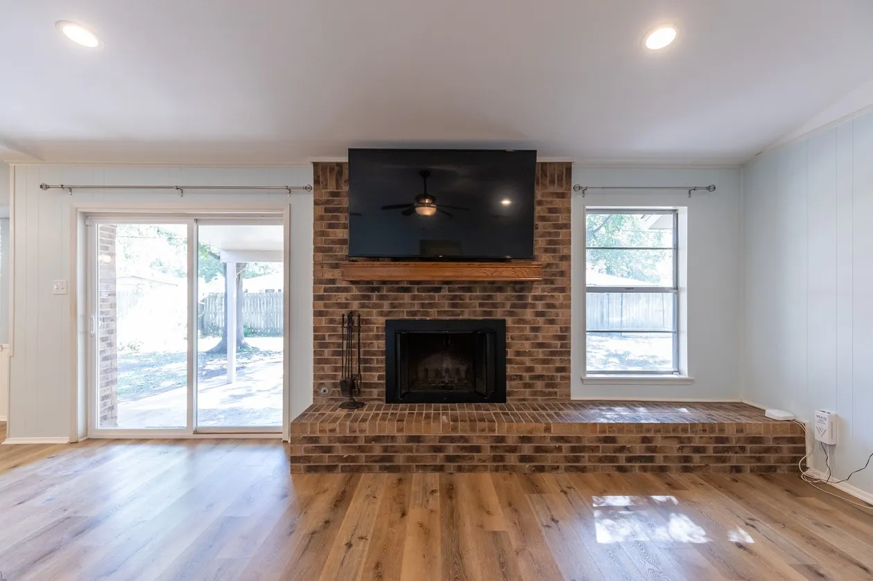 Single Family Residence For Sale in Taylor County , 4649 Carrie Ann Lane, Abilene, Texas 79606, 3 Bedroom, 2 Bathroom, 2 Garage spaces, 1,636 Sqft, built in 1977, mls#21366827, Real Estate Agent in Abilene, Homes For Sale in Taylor county, Homes For Sale in Abilene, Realtor in Abilene Texas, Real Estate Brokerage Independent Realty Texas, Luminita Cordes Realtor