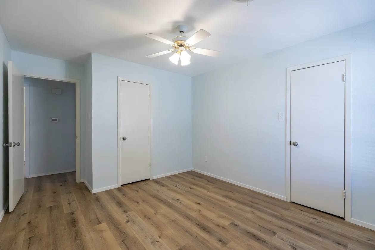 Single Family Residence For Sale in Taylor County , 4649 Carrie Ann Lane, Abilene, Texas 79606, 3 Bedroom, 2 Bathroom, 2 Garage spaces, 1,636 Sqft, built in 1977, mls#21366827, Real Estate Agent in Abilene, Homes For Sale in Taylor county, Homes For Sale in Abilene, Realtor in Abilene Texas, Real Estate Brokerage Independent Realty Texas, Luminita Cordes Realtor