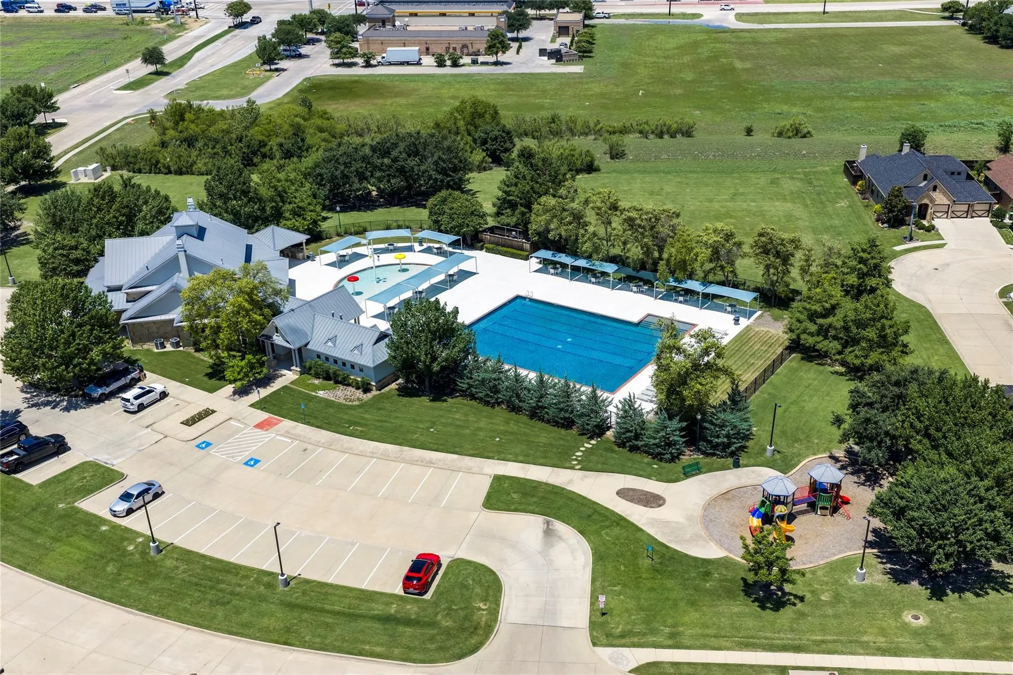 Paloma Creek Neighborhood Amenities