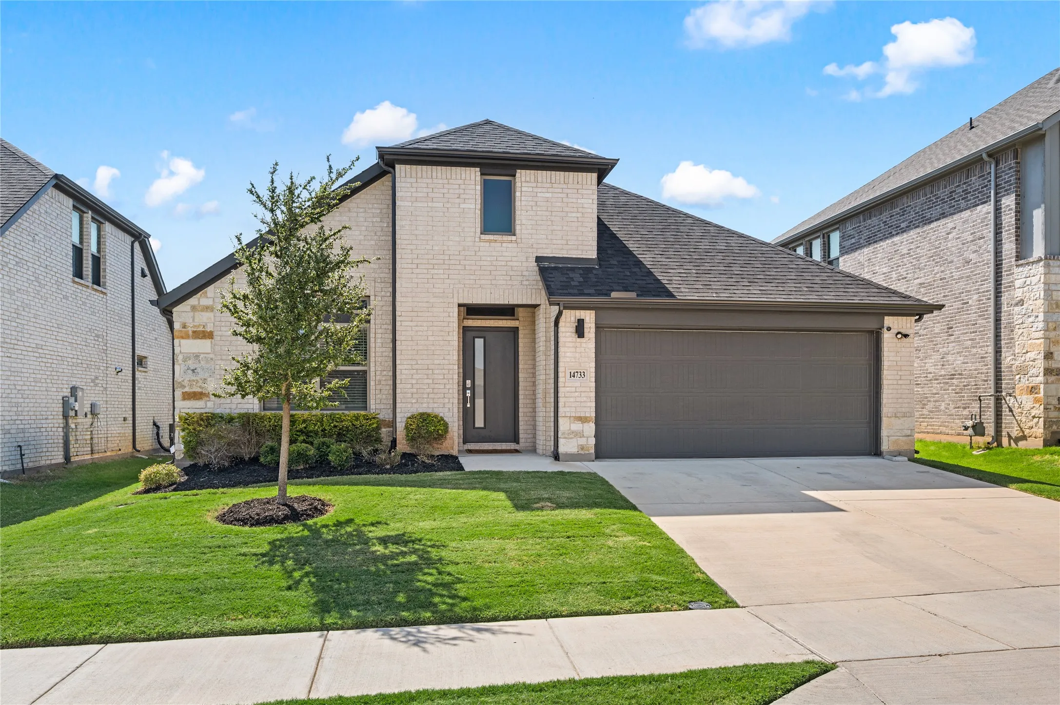 Single Family Residence For Sale in Denton County , 14733 Desert Door Drive, Fort Worth, Texas 76052, 4 Bedroom, 3 Bathroom, 2 Garage spaces, 2,168 Sqft, built in 2024, mls#21364653, Real Estate Agent in Fort Worth, Homes For Sale in Denton county, Homes For Sale in Fort Worth, Realtor in Fort Worth Texas, Real Estate Brokerage Independent Realty Texas, Luminita Cordes Realtor