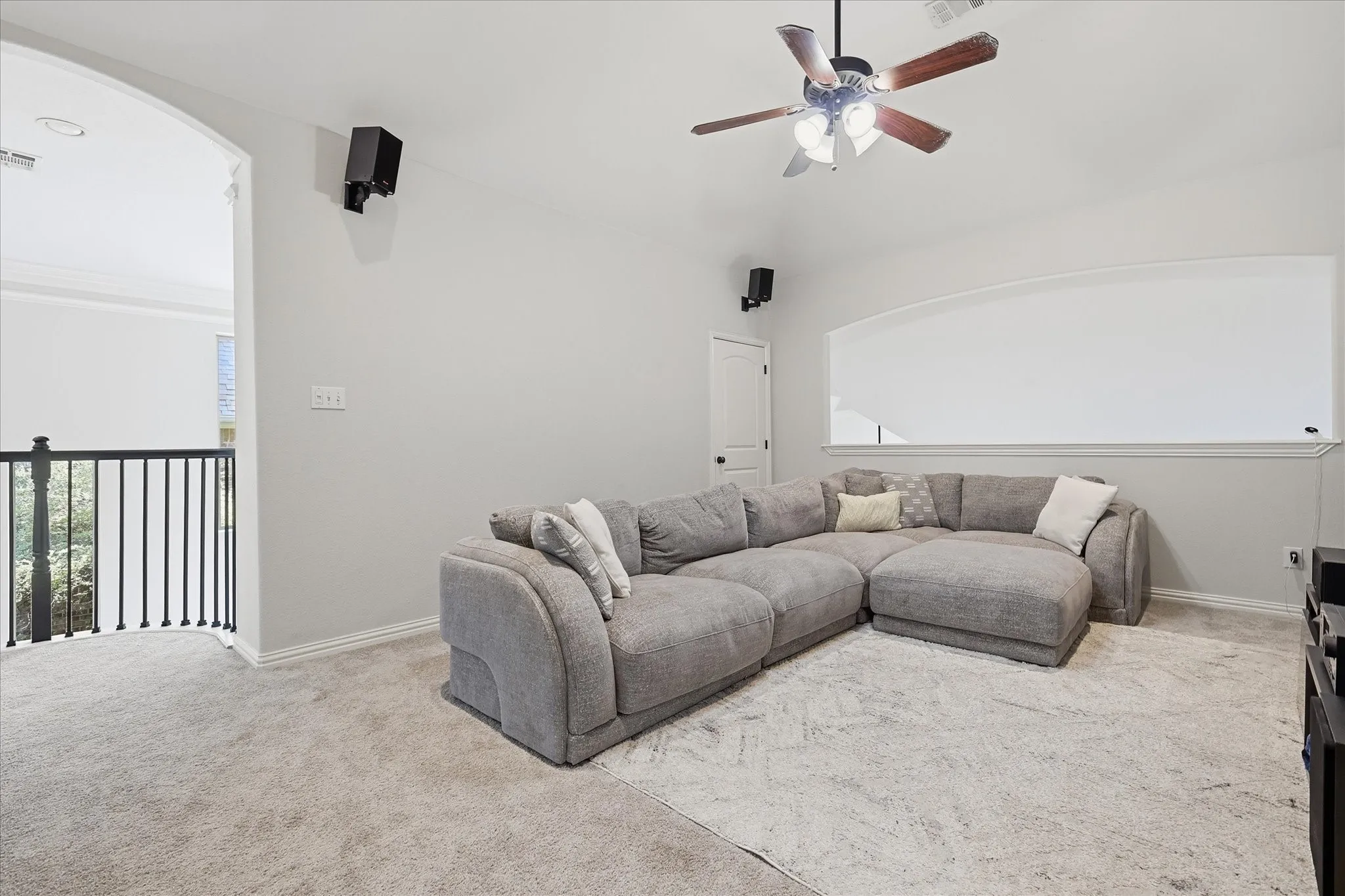 Single Family Residence For Sale in Tarrant County , 7908 Country Meadow Drive, North Richland Hills, Texas 76182, 4 Bedroom, 4 Bathroom, 3 Garage spaces, 3,257 Sqft, built in 2005, mls#21366081, Real Estate Agent in North Richland Hills, Homes For Sale in Tarrant county, Homes For Sale in North Richland Hills, Realtor in North Richland Hills Texas, Real Estate Brokerage Independent Realty Texas, Luminita Cordes Realtor
