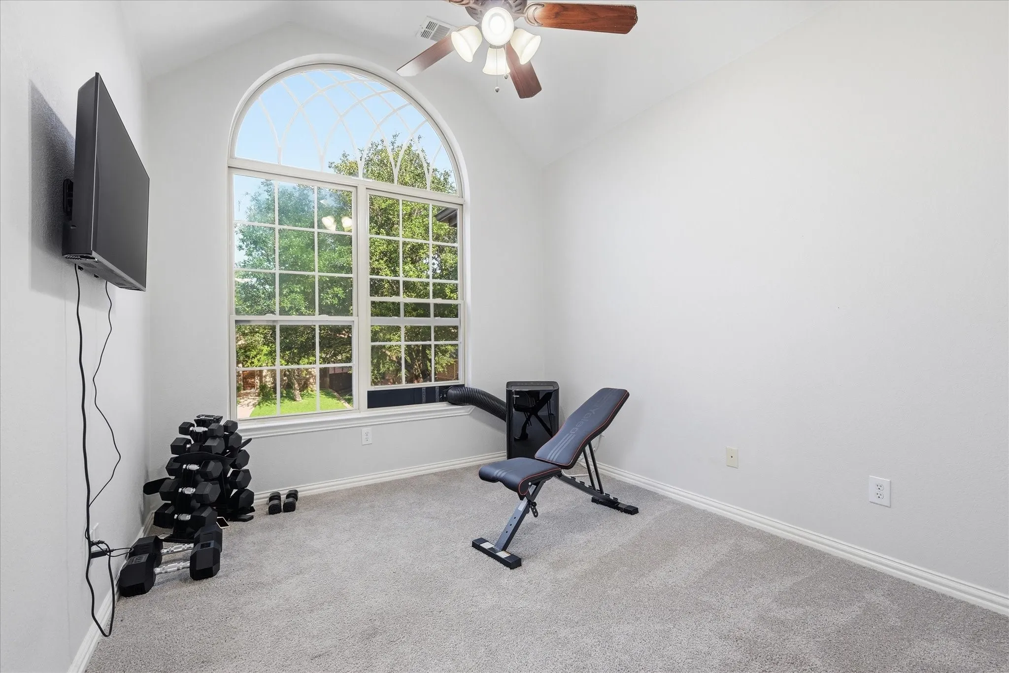 Single Family Residence For Sale in Tarrant County , 7908 Country Meadow Drive, North Richland Hills, Texas 76182, 4 Bedroom, 4 Bathroom, 3 Garage spaces, 3,257 Sqft, built in 2005, mls#21366081, Real Estate Agent in North Richland Hills, Homes For Sale in Tarrant county, Homes For Sale in North Richland Hills, Realtor in North Richland Hills Texas, Real Estate Brokerage Independent Realty Texas, Luminita Cordes Realtor