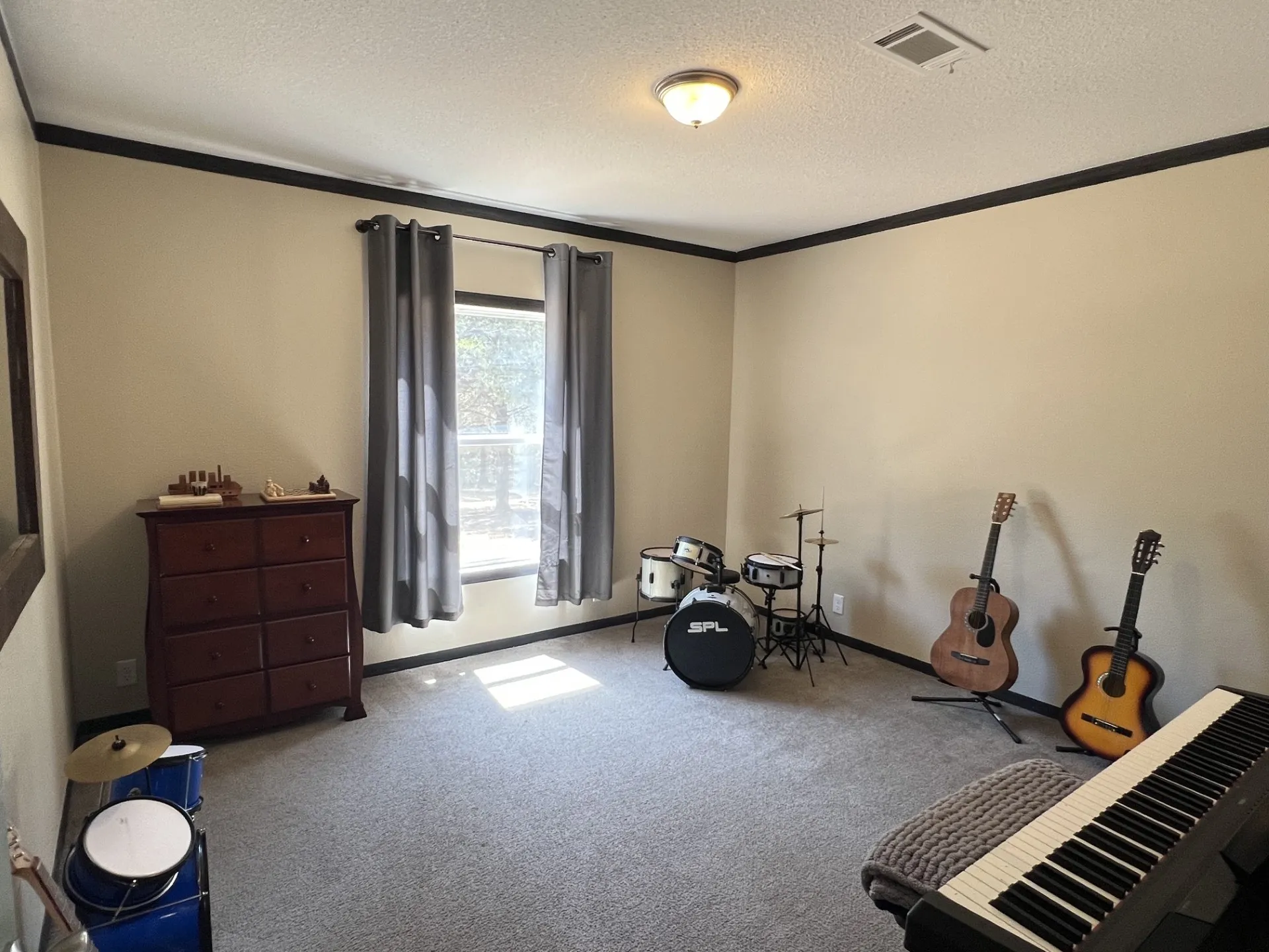 Mobile Home For Sale in Fannin County , 2496 County Road 2010, Ravenna, Texas 75476, 4 Bedroom, 2 Bathroom, Garage spaces, 2,040 Sqft, built in 2022, mls#21367003, Real Estate Agent in Ravenna, Homes For Sale in Fannin county, Homes For Sale in Ravenna, Realtor in Ravenna Texas, Real Estate Brokerage Independent Realty Texas, Luminita Cordes Realtor