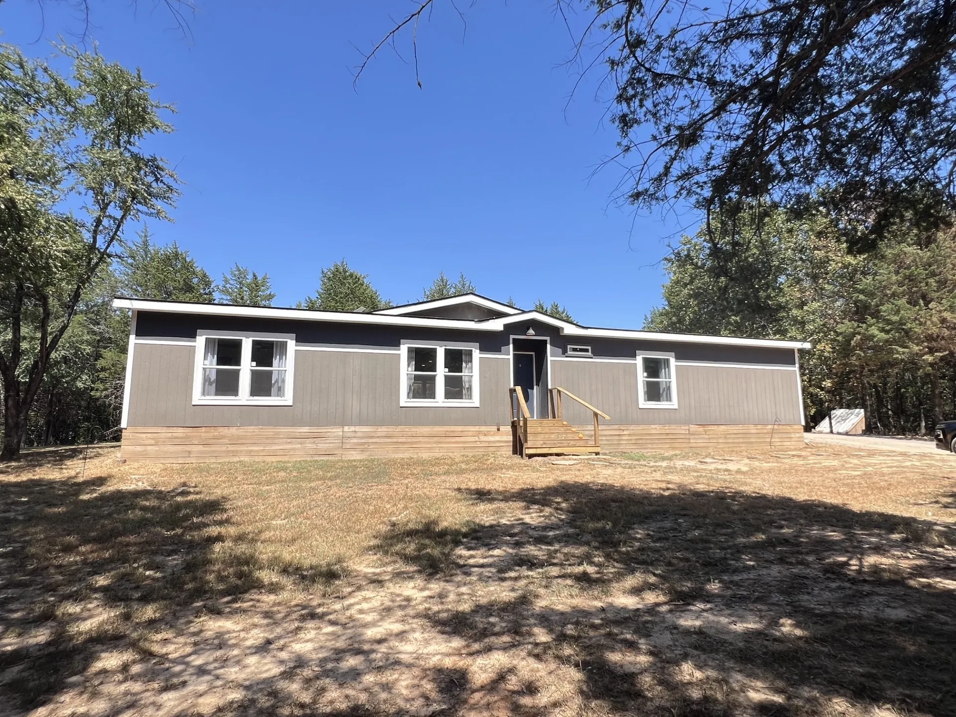 Mobile Home For Sale in Fannin County , 2496 County Road 2010, Ravenna, Texas 75476, 4 Bedroom, 2 Bathroom, Garage spaces, 2,040 Sqft, built in 2022, mls#21367003, Real Estate Agent in Ravenna, Homes For Sale in Fannin county, Homes For Sale in Ravenna, Realtor in Ravenna Texas, Real Estate Brokerage Independent Realty Texas, Luminita Cordes Realtor