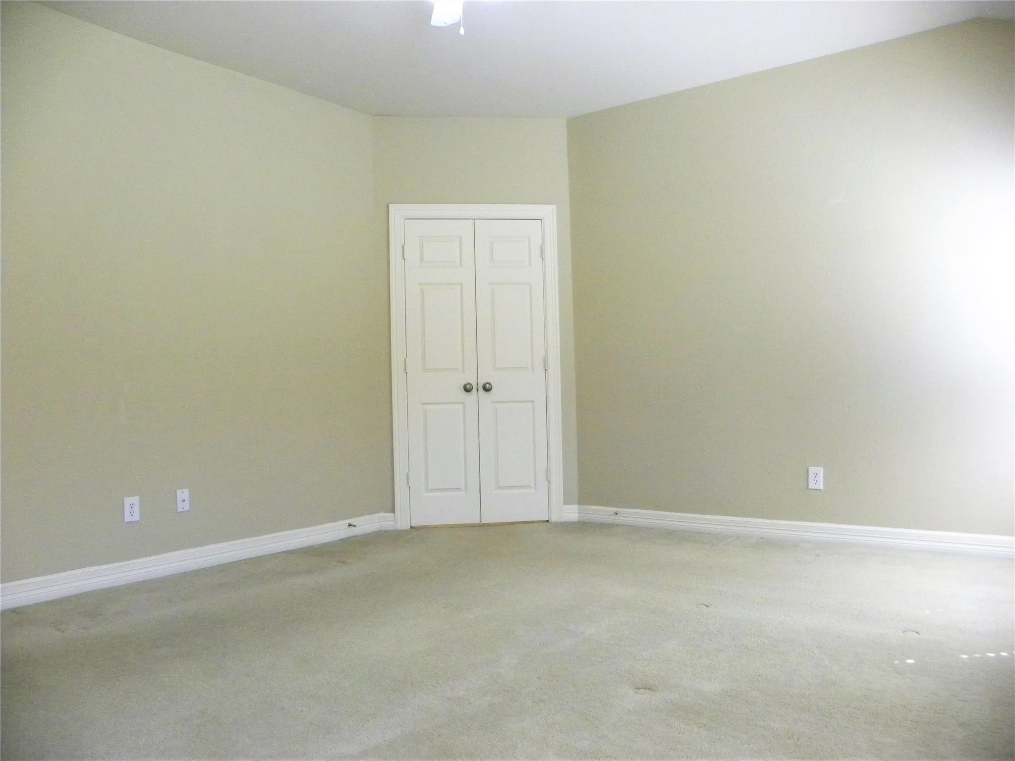 Single Family Residence For Rent in Collin County , 4620 Evanshire Way, Mc Kinney, Texas 75070, 4 Bedroom, 2 Bathroom, 2 Garage spaces, 1,932 Sqft, built in 2006, mls#21341476, Real Estate Agent in Mc Kinney, Homes For Rent in Collin county, Homes For Rent in Mc Kinney, Realtor in Mc Kinney Texas, Real Estate Brokerage Independent Realty Texas, Luminita Cordes Realtor