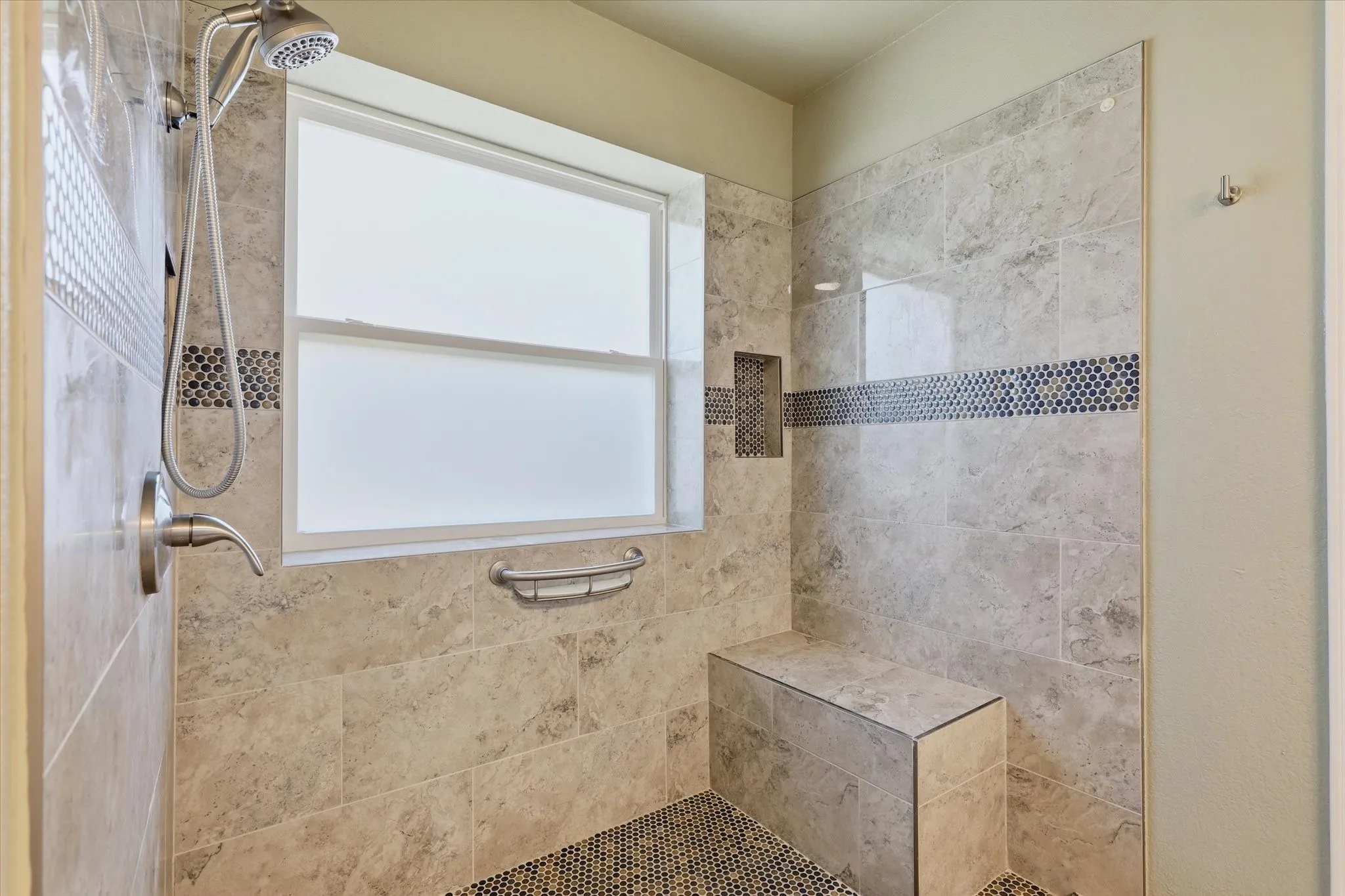 Single Family Residence For Sale in Tarrant County , 9737 Maryville Lane, Fort Worth, Texas 76108, 4 Bedroom, 3 Bathroom, 2 Garage spaces, 2,159 Sqft, built in 2001, mls#21366986, Real Estate Agent in Fort Worth, Homes For Sale in Tarrant county, Homes For Sale in Fort Worth, Realtor in Fort Worth Texas, Real Estate Brokerage Independent Realty Texas, Luminita Cordes Realtor