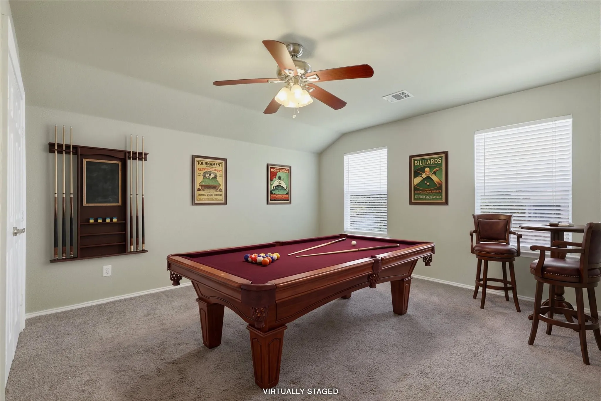 Single Family Residence For Sale in Tarrant County , 9737 Maryville Lane, Fort Worth, Texas 76108, 4 Bedroom, 3 Bathroom, 2 Garage spaces, 2,159 Sqft, built in 2001, mls#21366986, Real Estate Agent in Fort Worth, Homes For Sale in Tarrant county, Homes For Sale in Fort Worth, Realtor in Fort Worth Texas, Real Estate Brokerage Independent Realty Texas, Luminita Cordes Realtor