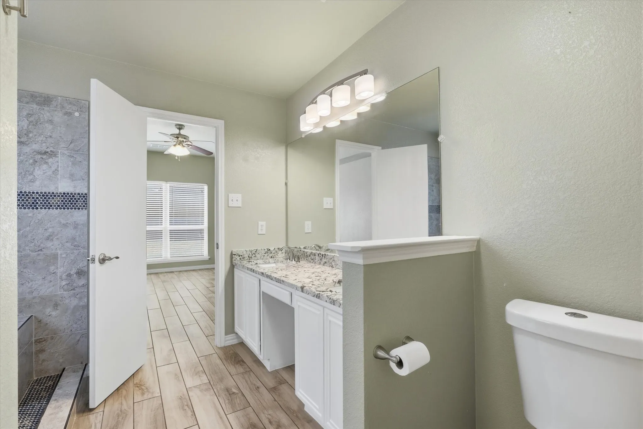 Single Family Residence For Sale in Tarrant County , 9737 Maryville Lane, Fort Worth, Texas 76108, 4 Bedroom, 3 Bathroom, 2 Garage spaces, 2,159 Sqft, built in 2001, mls#21366986, Real Estate Agent in Fort Worth, Homes For Sale in Tarrant county, Homes For Sale in Fort Worth, Realtor in Fort Worth Texas, Real Estate Brokerage Independent Realty Texas, Luminita Cordes Realtor