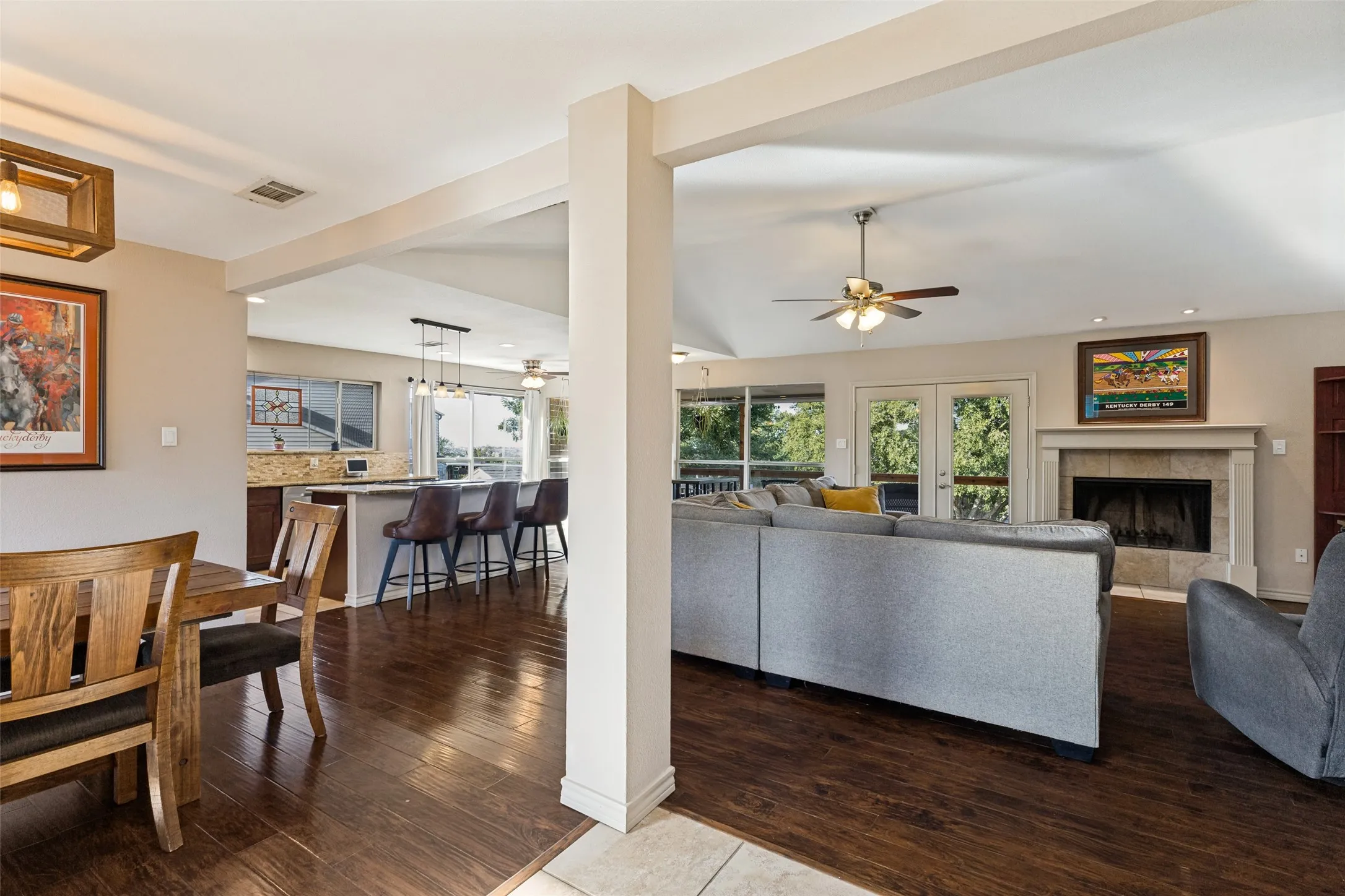 Single Family Residence For Sale in Tarrant County , 8653 Funtier Court, Fort Worth, Texas 76179, 4 Bedroom, 2 Bathroom, 3 Garage spaces, 2,363 Sqft, built in 1978, mls#21367007, Real Estate Agent in Fort Worth, Homes For Sale in Tarrant county, Homes For Sale in Fort Worth, Realtor in Fort Worth Texas, Real Estate Brokerage Independent Realty Texas, Luminita Cordes Realtor