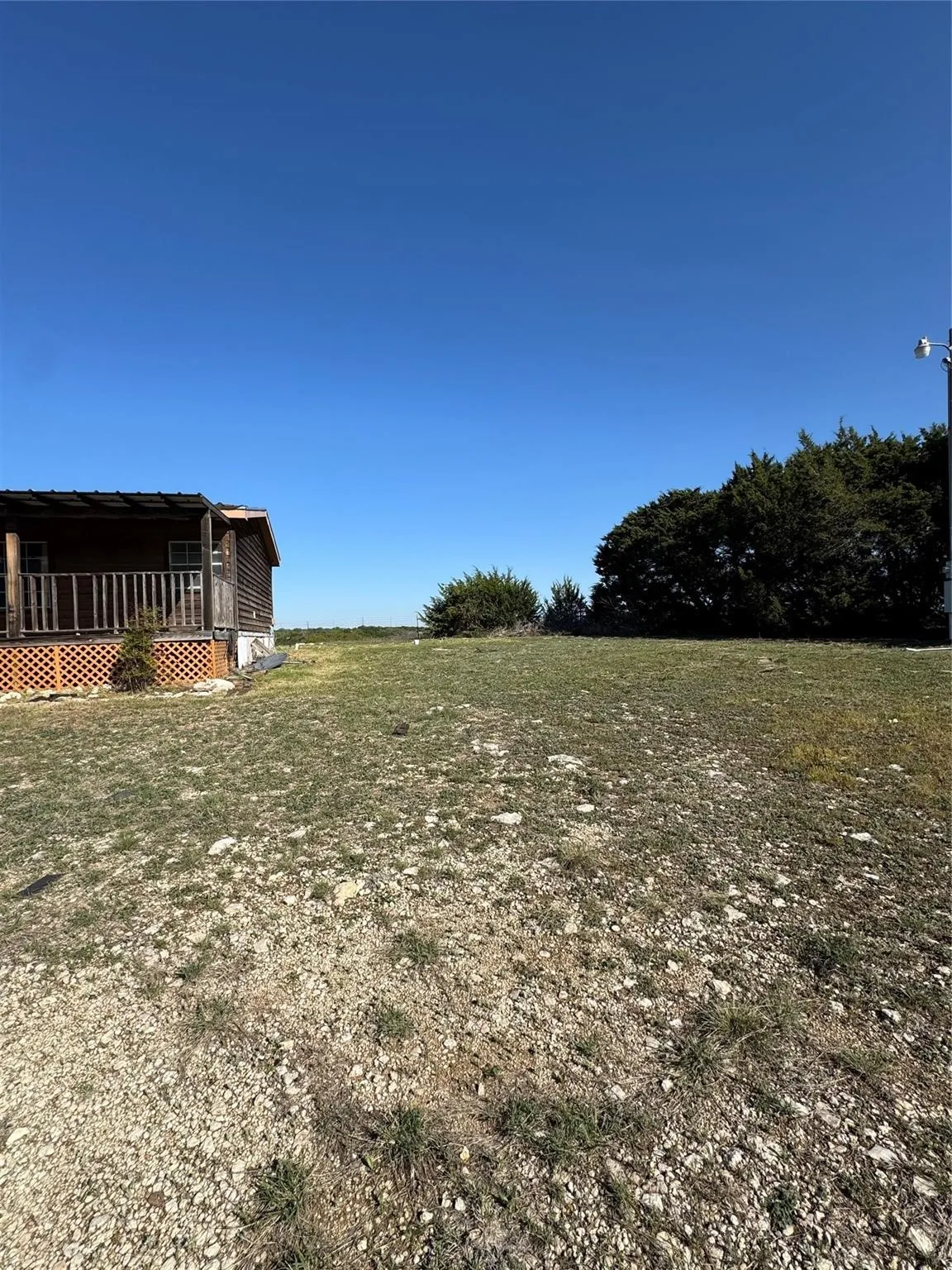 Mobile Home For Sale in Hood County , 910 Star Drive H, Granbury, Texas 76049, 3 Bedroom, 2 Bathroom, Garage spaces, 1,347 Sqft, built in 2005, mls#21367000, Real Estate Agent in Granbury, Homes For Sale in Hood county, Homes For Sale in Granbury, Realtor in Granbury Texas, Real Estate Brokerage Independent Realty Texas, Luminita Cordes Realtor