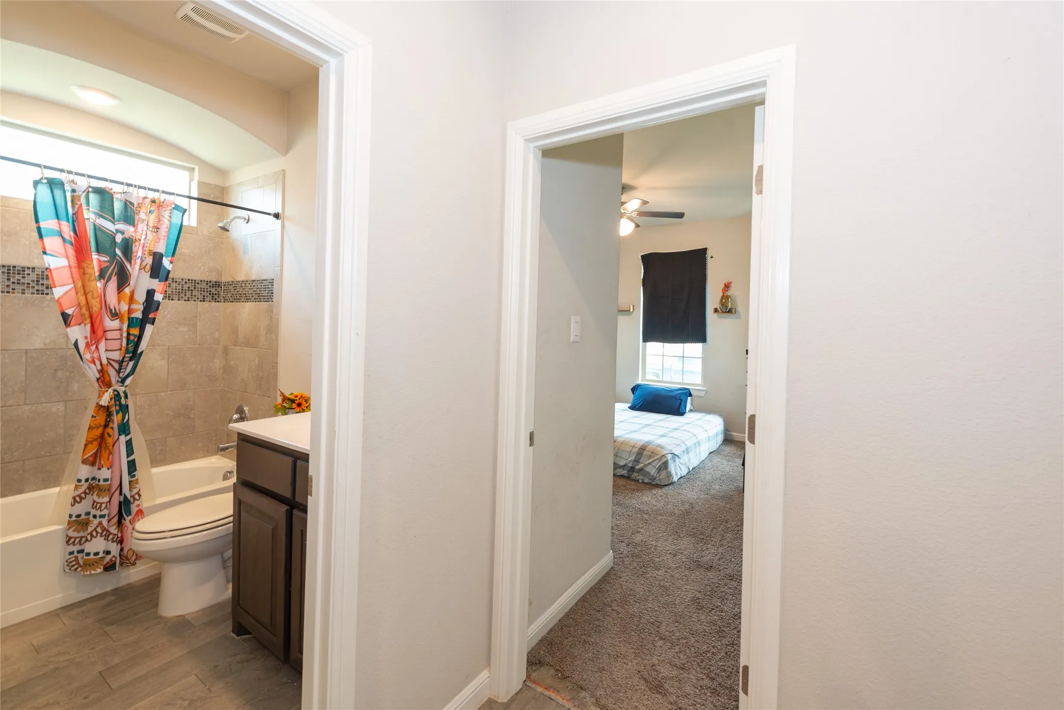 Single Family Residence For Sale in Tarrant County , 517 Redding Drive, Saginaw, Texas 76131, 4 Bedroom, 2 Bathroom, 2 Garage spaces, 1,805 Sqft, built in 2020, mls#21367013, Real Estate Agent in Saginaw, Homes For Sale in Tarrant county, Homes For Sale in Saginaw, Realtor in Saginaw Texas, Real Estate Brokerage Independent Realty Texas, Luminita Cordes Realtor