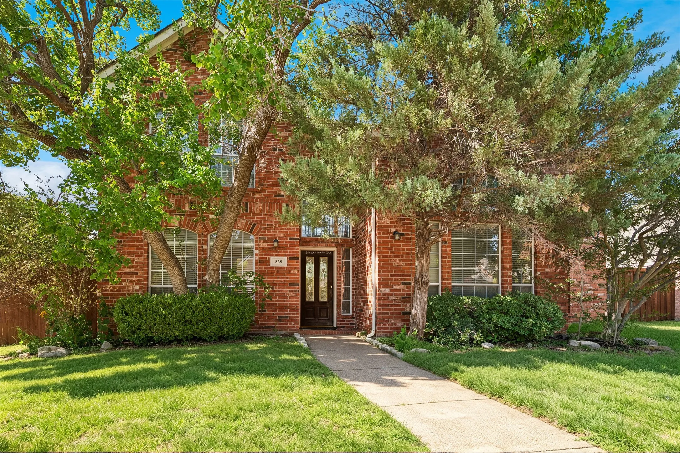 Single Family Residence For Rent in Dallas County , 528 Blackfield Drive, Coppell, Texas 75019, 4 Bedroom, 3 Bathroom, 2 Garage spaces, 2,669 Sqft, built in 1997, mls#21364359, Real Estate Agent in Coppell, Homes For Rent in Dallas county, Homes For Rent in Coppell, Realtor in Coppell Texas, Real Estate Brokerage Independent Realty Texas, Luminita Cordes Realtor