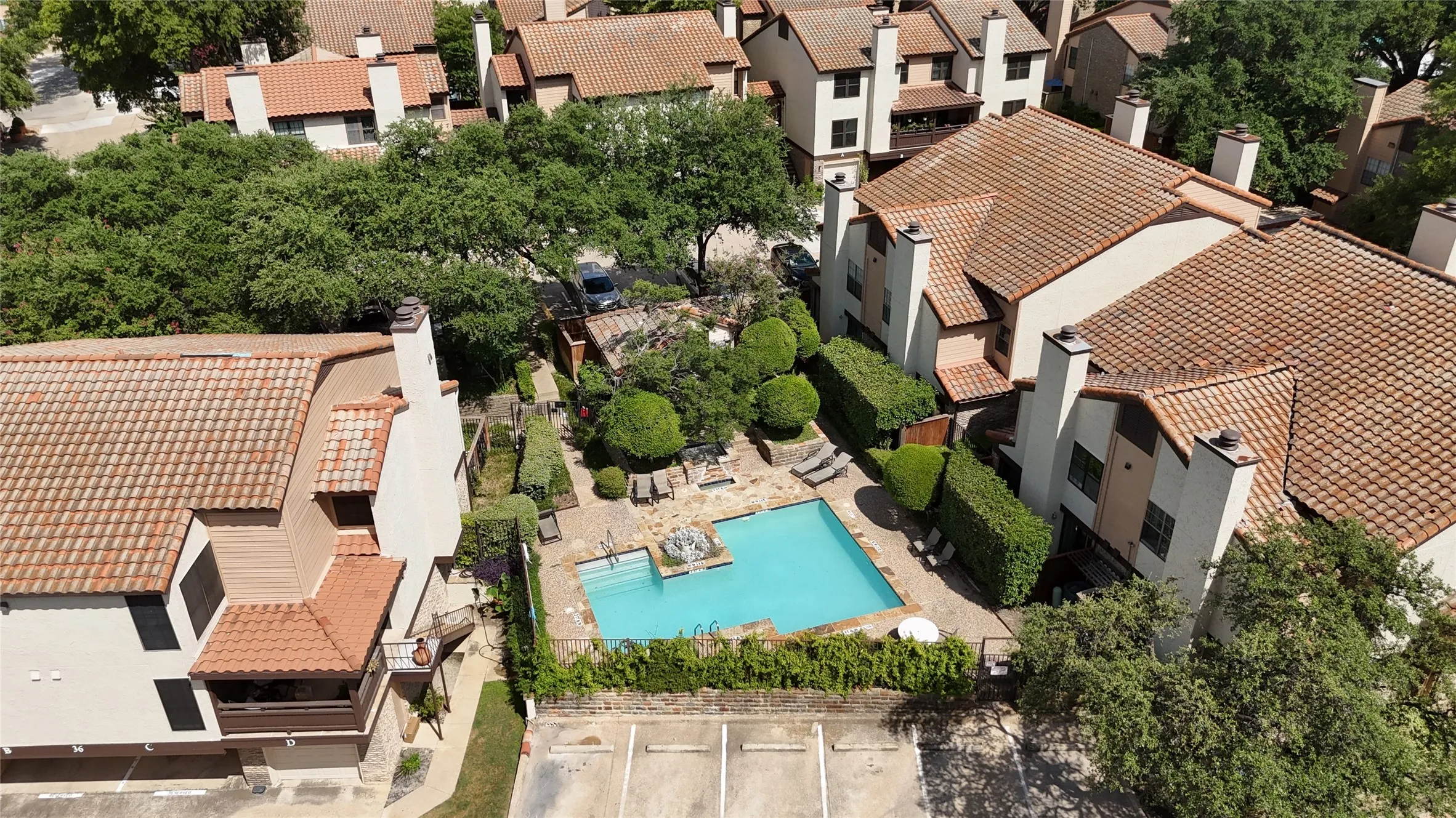 Condominium For Rent in Dallas County , 5626 Preston Oaks Road 25C, Dallas, Texas 75254, 2 Bedroom, 3 Bathroom, Garage spaces, 1,135 Sqft, built in 1981, mls#21365023, Real Estate Agent in Dallas, Homes For Rent in Dallas county, Homes For Rent in Dallas, Realtor in Dallas Texas, Real Estate Brokerage Independent Realty Texas, Luminita Cordes Realtor