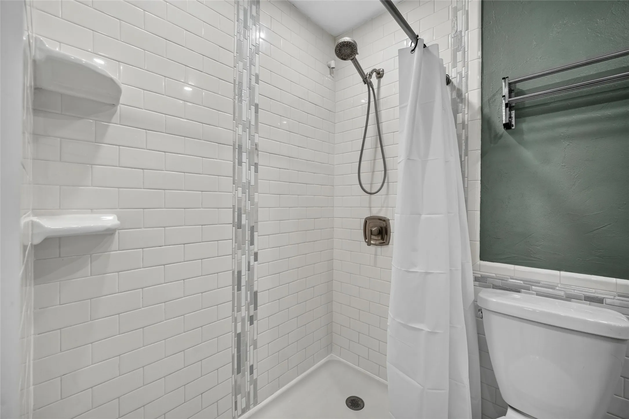 Condominium For Rent in Dallas County , 5626 Preston Oaks Road 25C, Dallas, Texas 75254, 2 Bedroom, 3 Bathroom, Garage spaces, 1,135 Sqft, built in 1981, mls#21365023, Real Estate Agent in Dallas, Homes For Rent in Dallas county, Homes For Rent in Dallas, Realtor in Dallas Texas, Real Estate Brokerage Independent Realty Texas, Luminita Cordes Realtor
