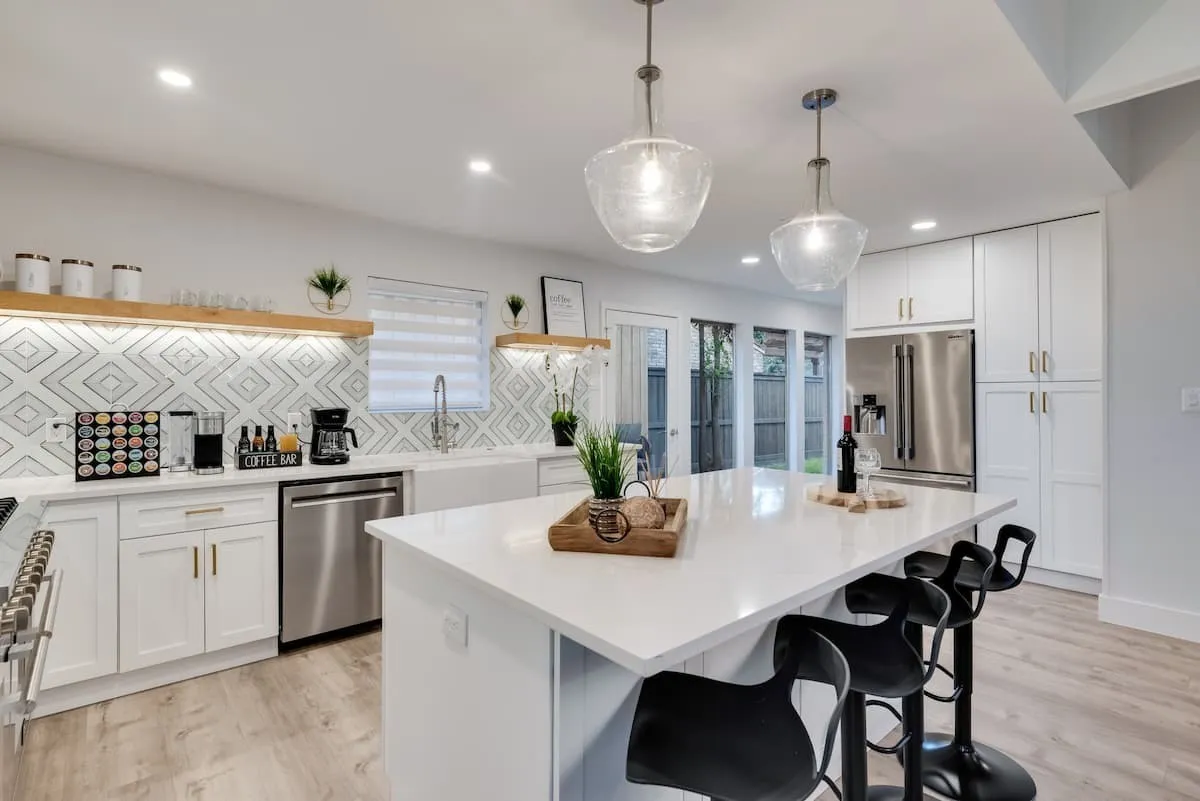 Stylish counter stools at the kitchen island to enjoy a chef prepared breakfast!