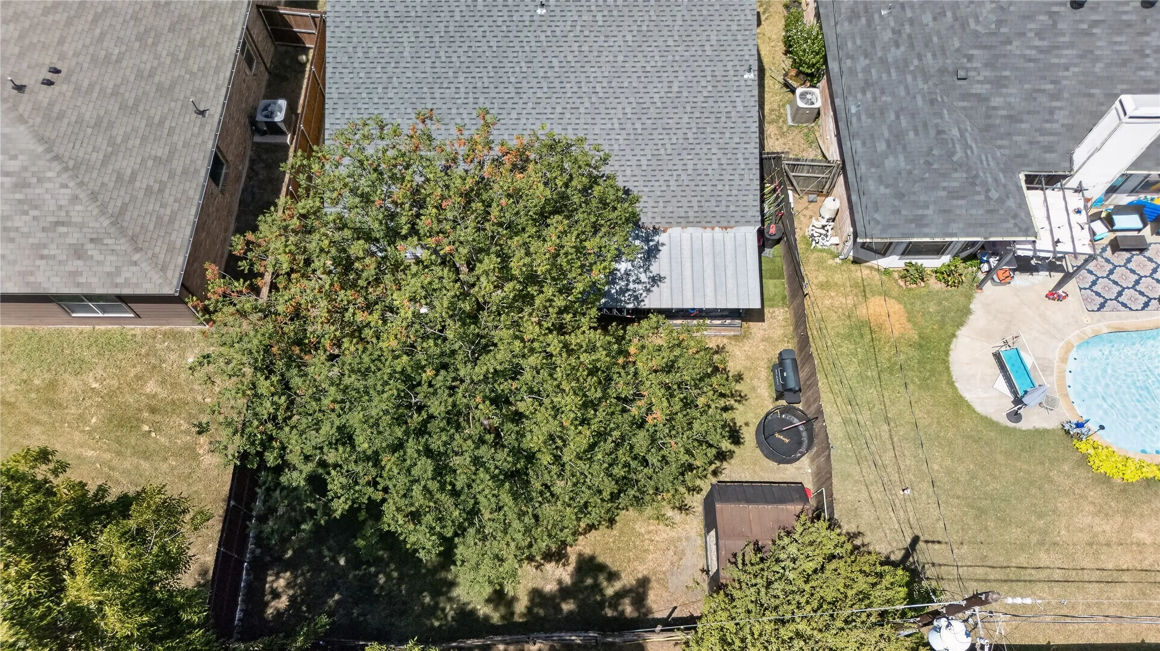 Single Family Residence For Rent in Tarrant County , 1200 Nicole Way, Fort Worth, Texas 76028, 3 Bedroom, 2 Bathroom, 2 Garage spaces, 1,186 Sqft, built in 1991, mls#21359116, Real Estate Agent in Fort Worth, Homes For Rent in Tarrant county, Homes For Rent in Fort Worth, Realtor in Fort Worth Texas, Real Estate Brokerage Independent Realty Texas, Luminita Cordes Realtor