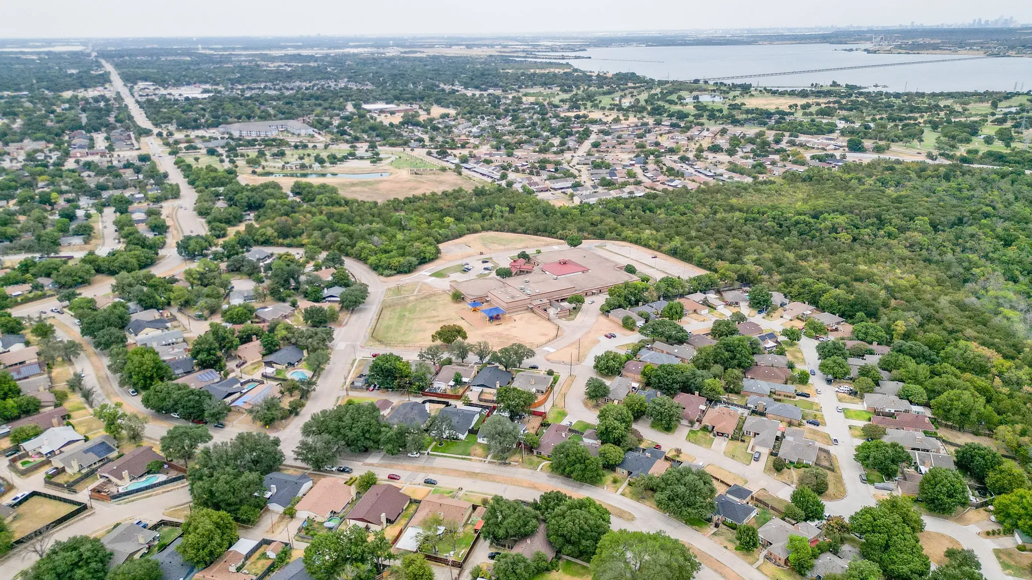 Single Family Residence For Sale in Dallas County , 3406 Country Club Drive, Grand Prairie, Texas 75052, 3 Bedroom, 2 Bathroom, Garage spaces, 1,931 Sqft, built in 1972, mls#21366922, Real Estate Agent in Grand Prairie, Homes For Sale in Dallas county, Homes For Sale in Grand Prairie, Realtor in Grand Prairie Texas, Real Estate Brokerage Independent Realty Texas, Luminita Cordes Realtor