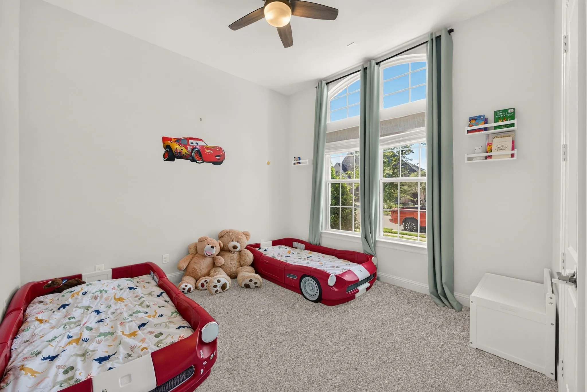Single Family Residence For Sale in Denton County , 2825 Braemar, The Colony, Texas 75056, 4 Bedroom, 4 Bathroom, 2 Garage spaces, 3,286 Sqft, built in 2021, mls#21364325, Real Estate Agent in The Colony, Homes For Sale in Denton county, Homes For Sale in The Colony, Realtor in The Colony Texas, Real Estate Brokerage Independent Realty Texas, Luminita Cordes Realtor