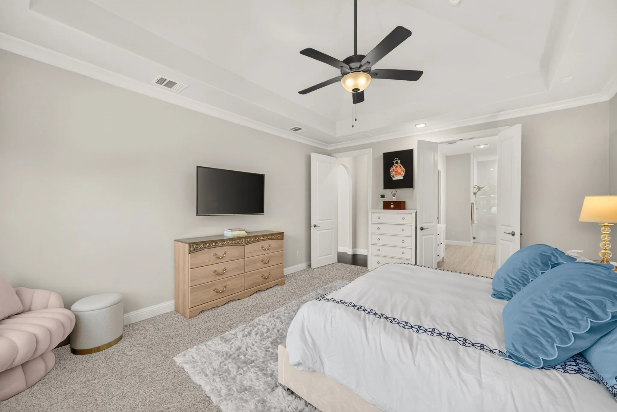 Single Family Residence For Sale in Denton County , 2825 Braemar, The Colony, Texas 75056, 4 Bedroom, 4 Bathroom, 2 Garage spaces, 3,286 Sqft, built in 2021, mls#21364325, Real Estate Agent in The Colony, Homes For Sale in Denton county, Homes For Sale in The Colony, Realtor in The Colony Texas, Real Estate Brokerage Independent Realty Texas, Luminita Cordes Realtor