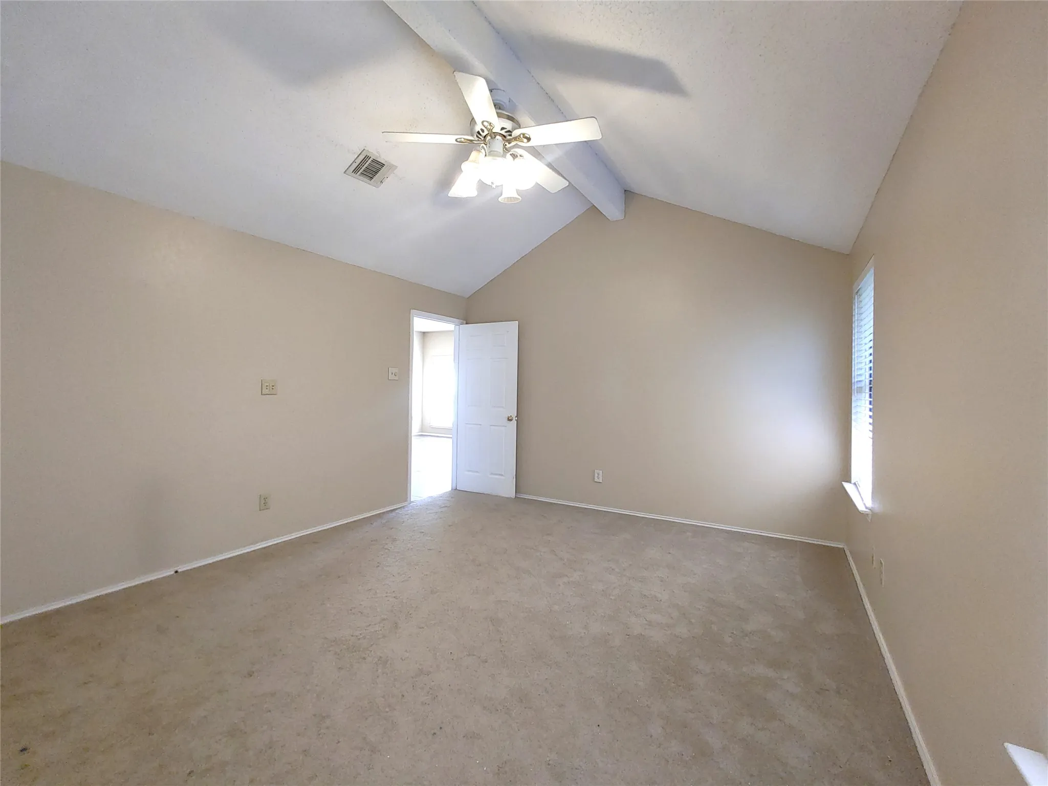 Single Family Residence For Rent in Collin County , 3801 Dutton Drive, Plano, Texas 75023, 4 Bedroom, 2 Bathroom, 2 Garage spaces, 1,920 Sqft, built in 1987, mls#21366850, Real Estate Agent in Plano, Homes For Rent in Collin county, Homes For Rent in Plano, Realtor in Plano Texas, Real Estate Brokerage Independent Realty Texas, Luminita Cordes Realtor
