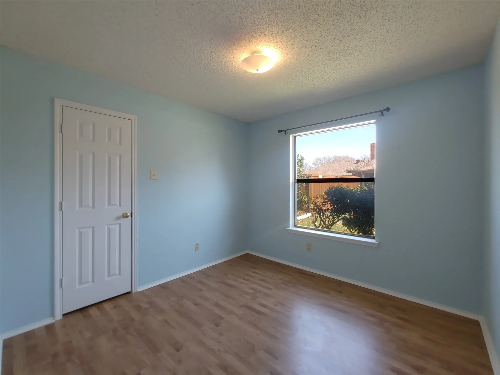 Single Family Residence For Rent in Collin County , 3801 Dutton Drive, Plano, Texas 75023, 4 Bedroom, 2 Bathroom, 2 Garage spaces, 1,920 Sqft, built in 1987, mls#21366850, Real Estate Agent in Plano, Homes For Rent in Collin county, Homes For Rent in Plano, Realtor in Plano Texas, Real Estate Brokerage Independent Realty Texas, Luminita Cordes Realtor