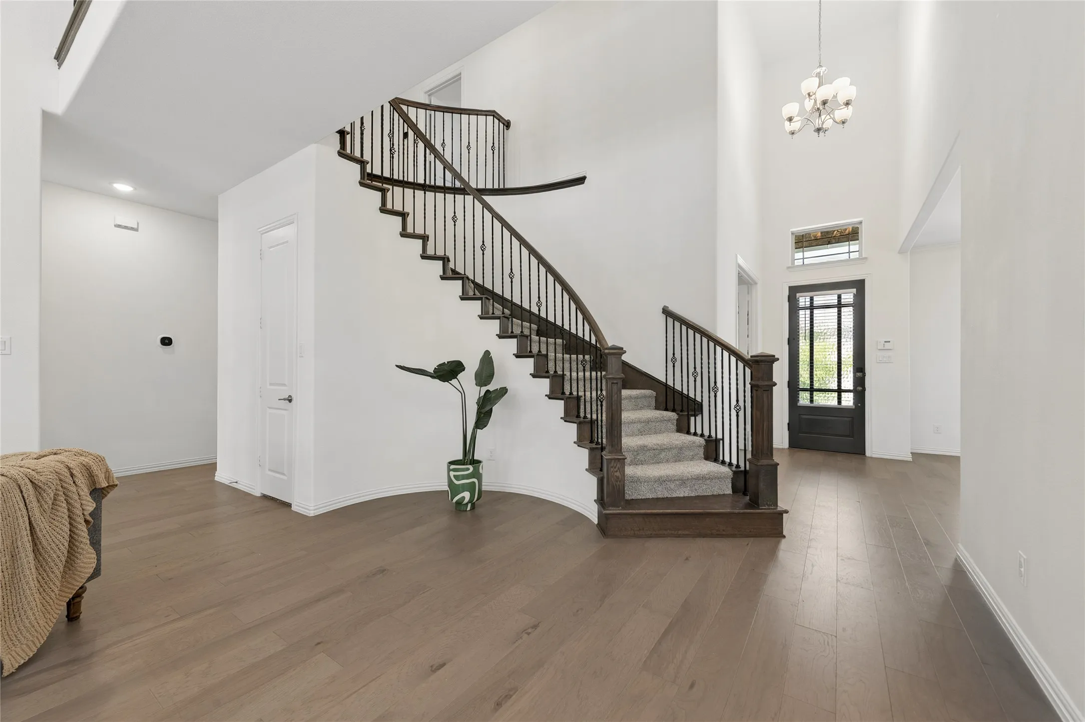Single Family Residence For Sale in Collin County , 2821 Adon Springs Lane, Celina, Texas 75009, 4 Bedroom, 5 Bathroom, 2 Garage spaces, 4,064 Sqft, built in 2021, mls#21363740, Real Estate Agent in Celina, Homes For Sale in Collin county, Homes For Sale in Celina, Realtor in Celina Texas, Real Estate Brokerage Independent Realty Texas, Luminita Cordes Realtor