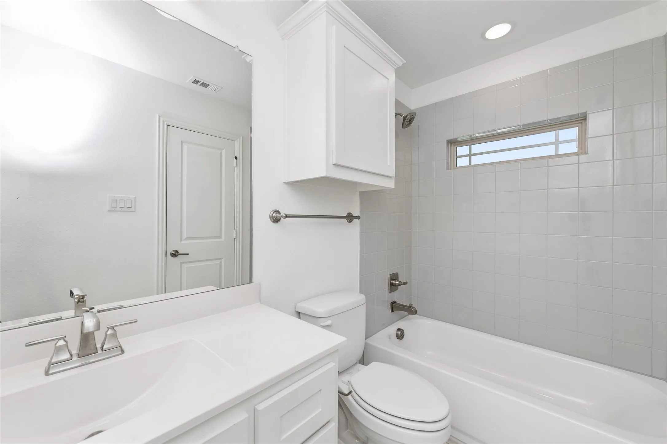 Single Family Residence For Sale in Collin County , 2821 Adon Springs Lane, Celina, Texas 75009, 4 Bedroom, 5 Bathroom, 2 Garage spaces, 4,064 Sqft, built in 2021, mls#21363740, Real Estate Agent in Celina, Homes For Sale in Collin county, Homes For Sale in Celina, Realtor in Celina Texas, Real Estate Brokerage Independent Realty Texas, Luminita Cordes Realtor