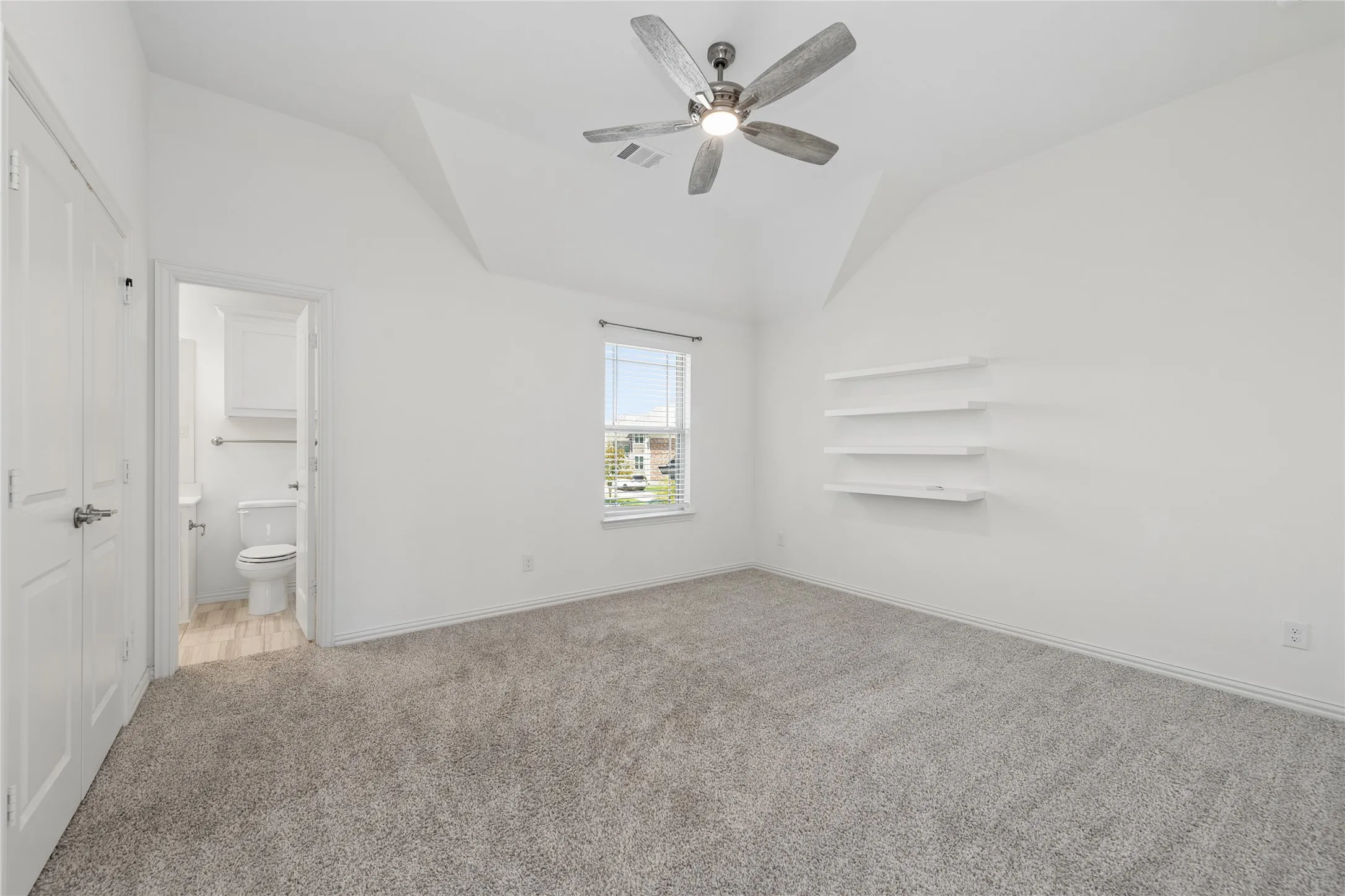 Single Family Residence For Sale in Collin County , 2821 Adon Springs Lane, Celina, Texas 75009, 4 Bedroom, 5 Bathroom, 2 Garage spaces, 4,064 Sqft, built in 2021, mls#21363740, Real Estate Agent in Celina, Homes For Sale in Collin county, Homes For Sale in Celina, Realtor in Celina Texas, Real Estate Brokerage Independent Realty Texas, Luminita Cordes Realtor