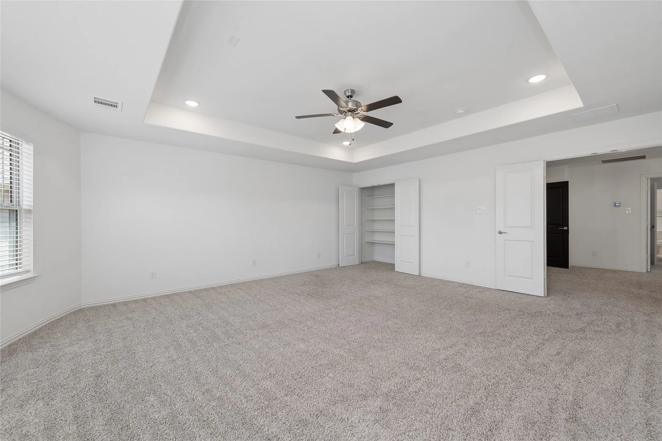 game room/flex room