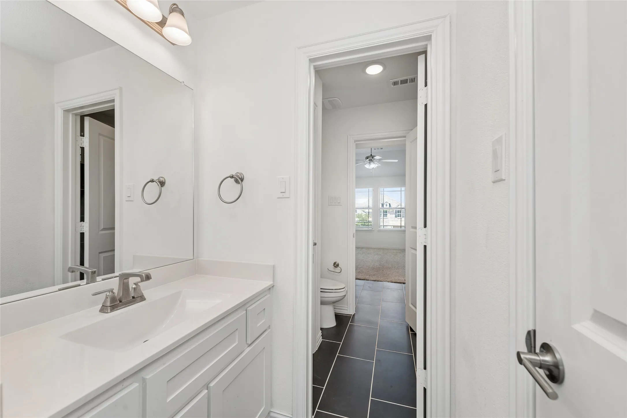 Single Family Residence For Sale in Collin County , 2821 Adon Springs Lane, Celina, Texas 75009, 4 Bedroom, 5 Bathroom, 2 Garage spaces, 4,064 Sqft, built in 2021, mls#21363740, Real Estate Agent in Celina, Homes For Sale in Collin county, Homes For Sale in Celina, Realtor in Celina Texas, Real Estate Brokerage Independent Realty Texas, Luminita Cordes Realtor