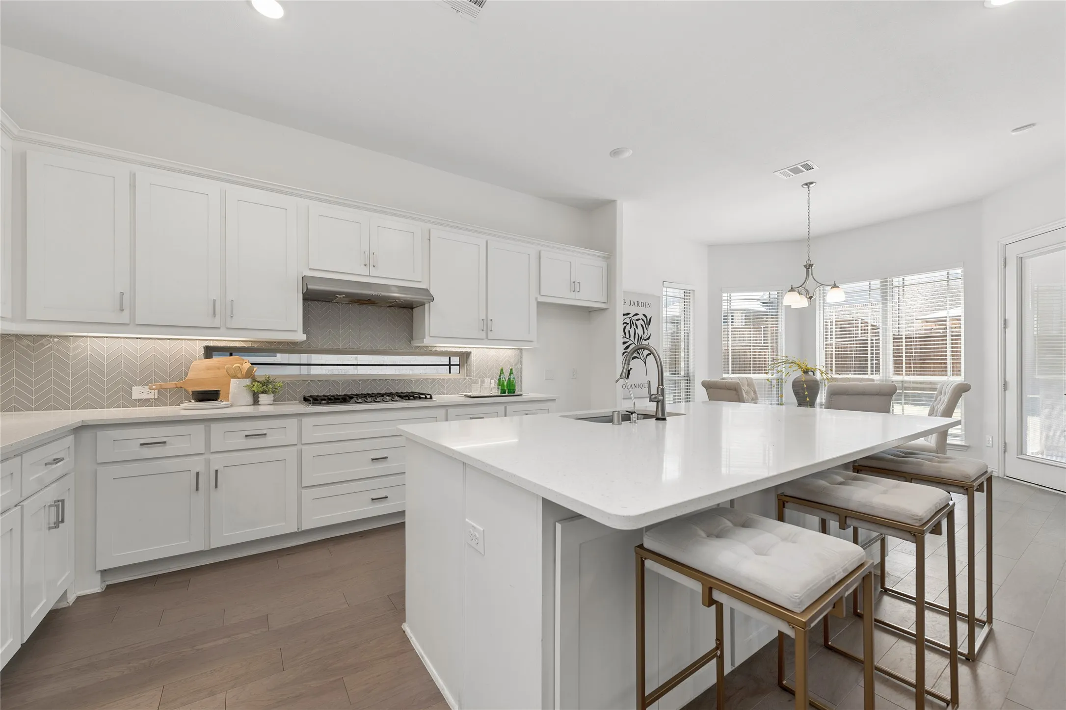 Single Family Residence For Sale in Collin County , 2821 Adon Springs Lane, Celina, Texas 75009, 4 Bedroom, 5 Bathroom, 2 Garage spaces, 4,064 Sqft, built in 2021, mls#21363740, Real Estate Agent in Celina, Homes For Sale in Collin county, Homes For Sale in Celina, Realtor in Celina Texas, Real Estate Brokerage Independent Realty Texas, Luminita Cordes Realtor